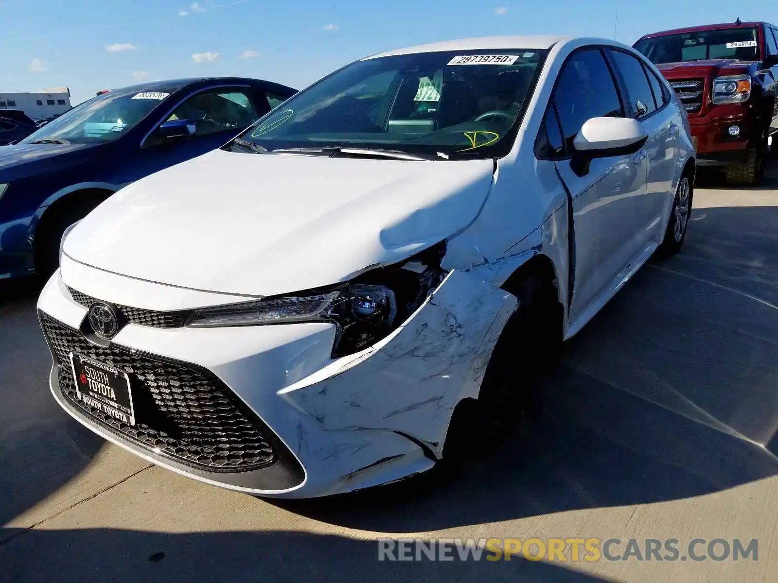 2 Photograph of a damaged car 5YFEPRAE4LP054668 TOYOTA COROLLA 2020