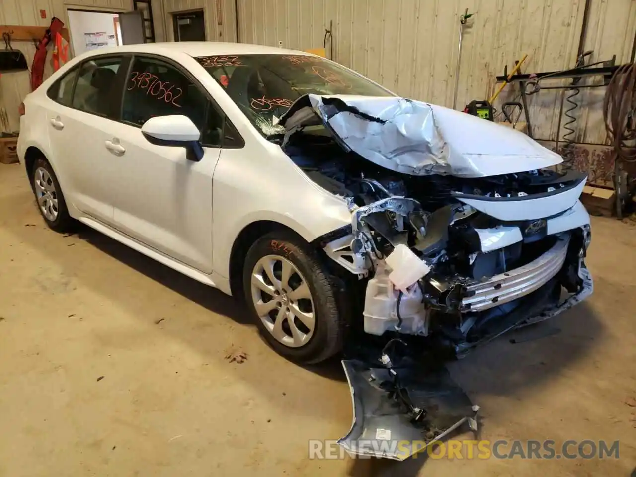 1 Photograph of a damaged car 5YFEPRAE4LP056145 TOYOTA COROLLA 2020