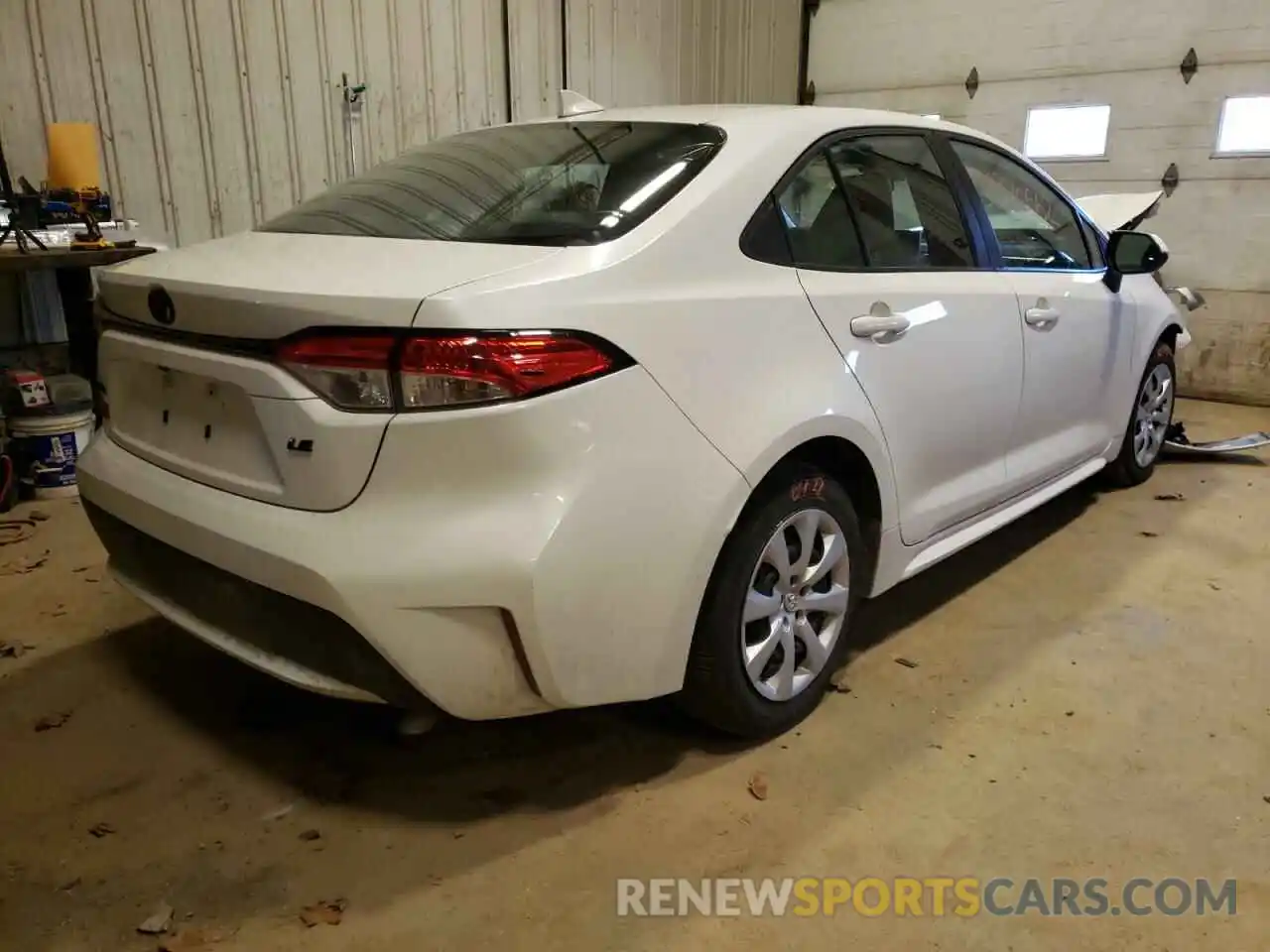 4 Photograph of a damaged car 5YFEPRAE4LP056145 TOYOTA COROLLA 2020