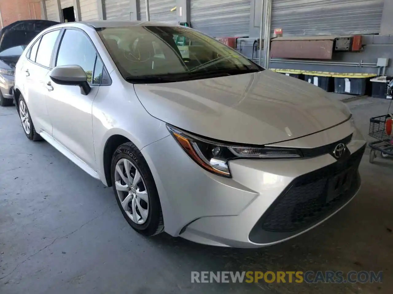 1 Photograph of a damaged car 5YFEPRAE4LP062303 TOYOTA COROLLA 2020