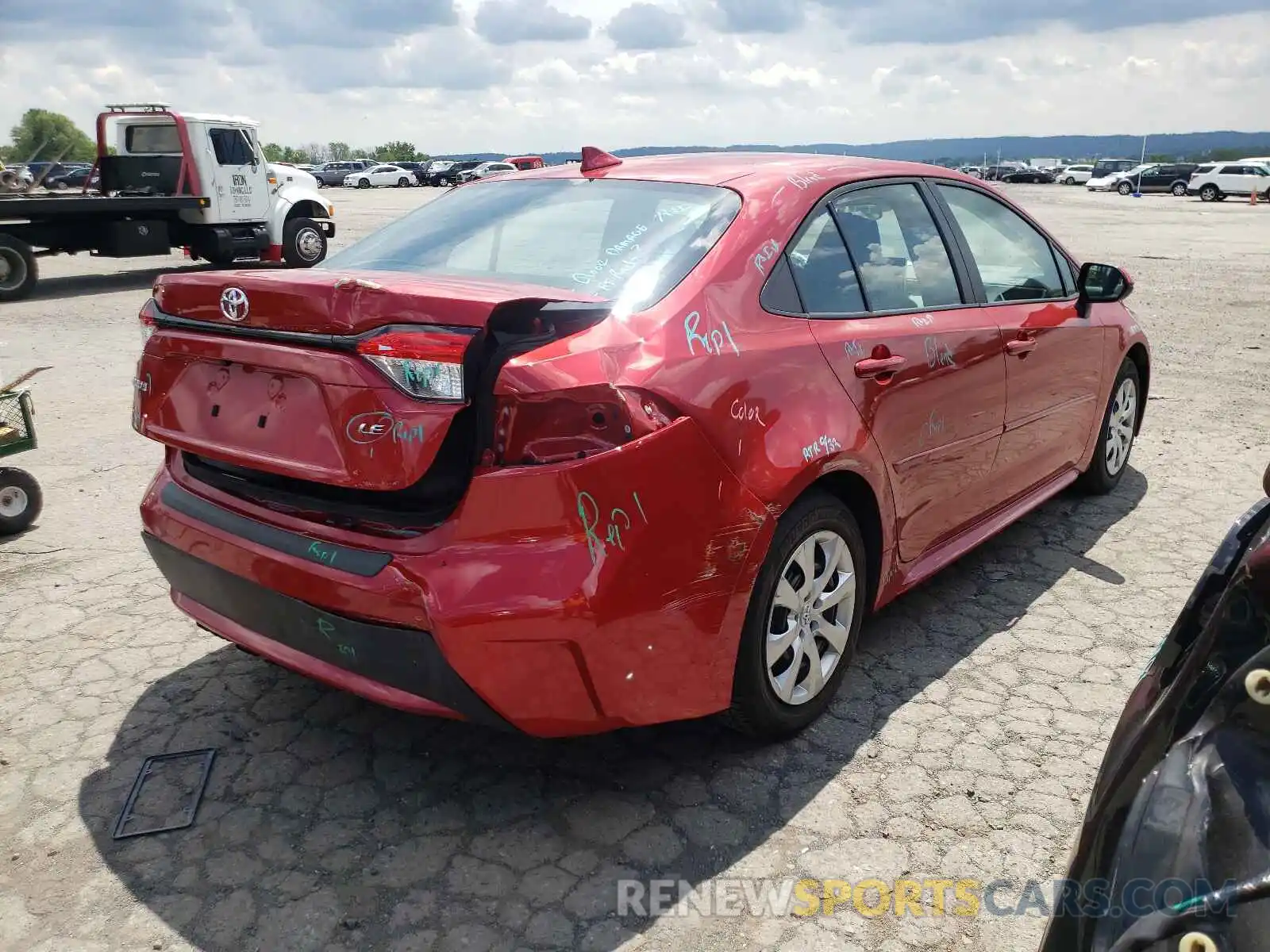 4 Photograph of a damaged car 5YFEPRAE4LP062396 TOYOTA COROLLA 2020