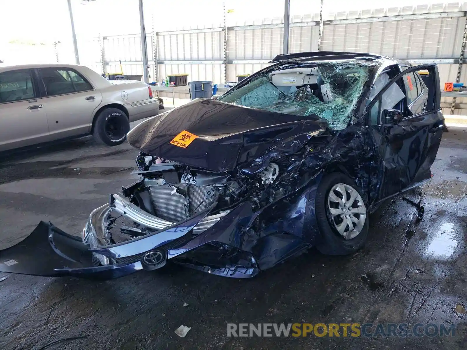 2 Photograph of a damaged car 5YFEPRAE4LP062527 TOYOTA COROLLA 2020