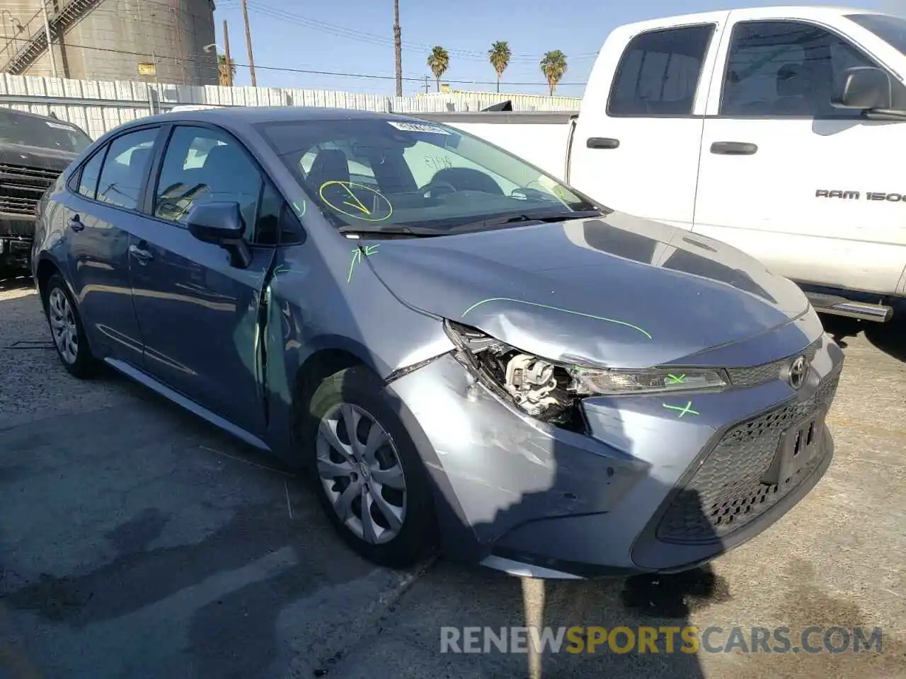 1 Photograph of a damaged car 5YFEPRAE4LP063385 TOYOTA COROLLA 2020