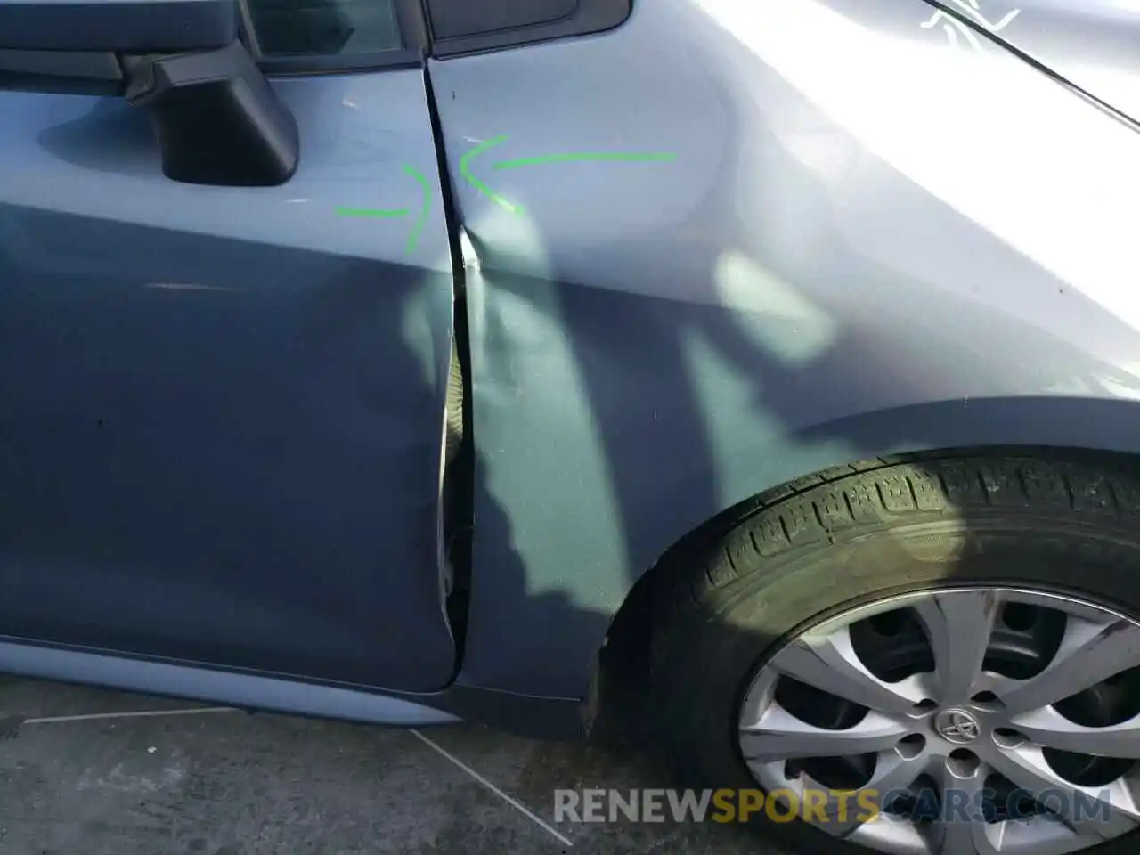 9 Photograph of a damaged car 5YFEPRAE4LP063385 TOYOTA COROLLA 2020