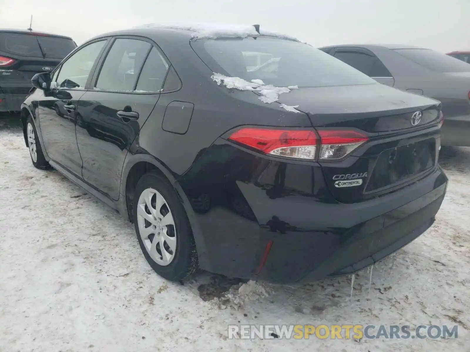 3 Photograph of a damaged car 5YFEPRAE4LP063452 TOYOTA COROLLA 2020