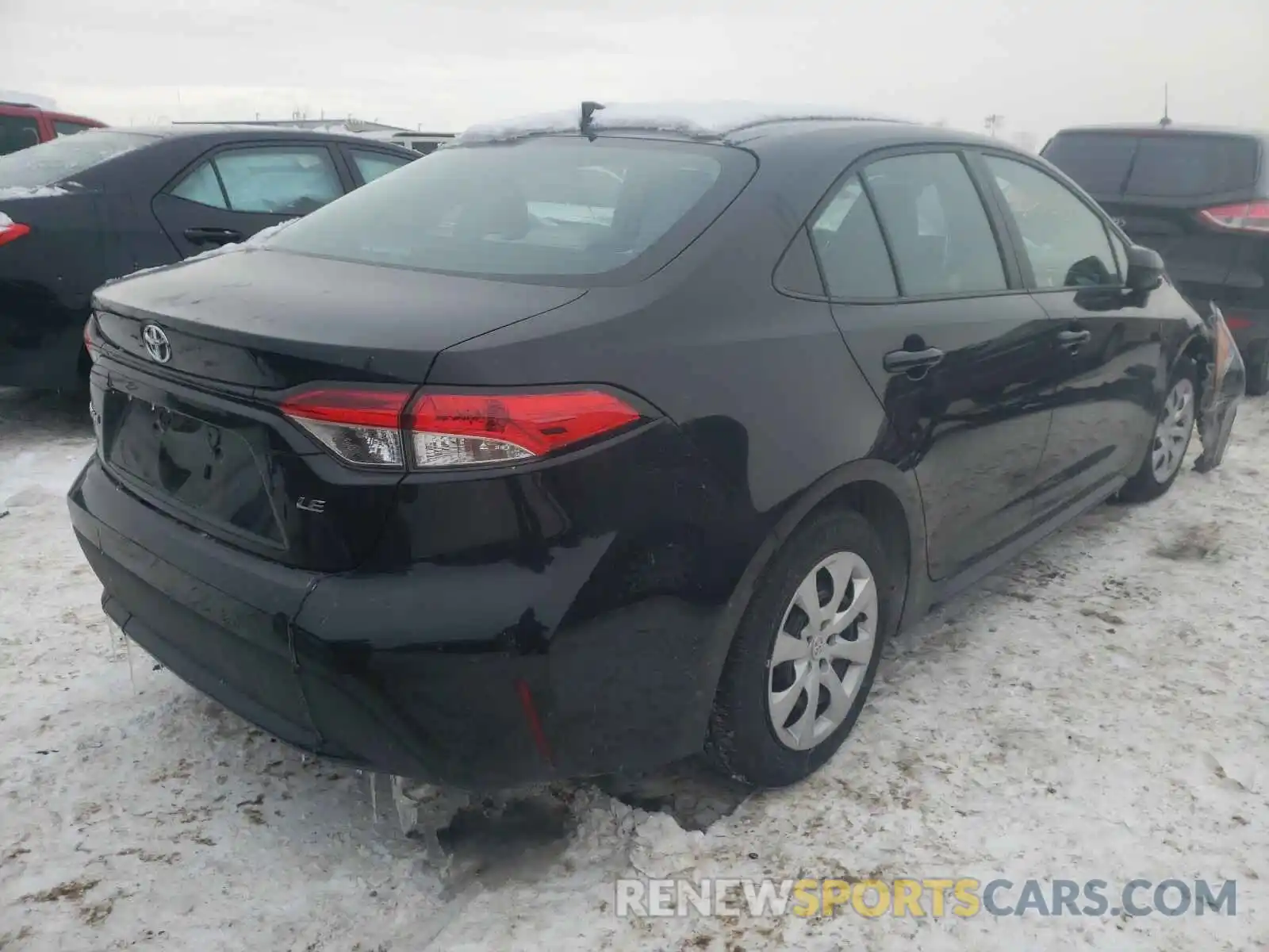 4 Photograph of a damaged car 5YFEPRAE4LP063452 TOYOTA COROLLA 2020