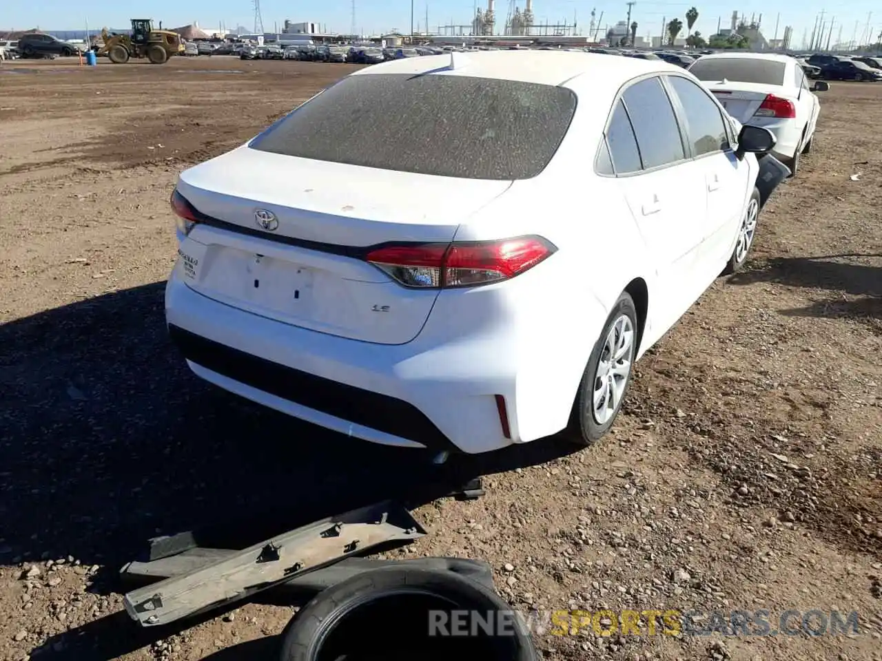 4 Photograph of a damaged car 5YFEPRAE4LP066075 TOYOTA COROLLA 2020