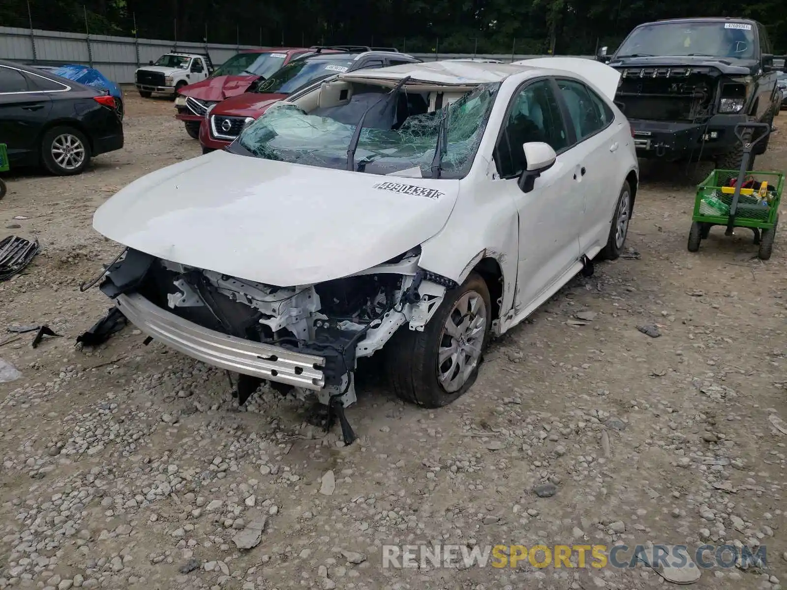 2 Photograph of a damaged car 5YFEPRAE4LP067193 TOYOTA COROLLA 2020