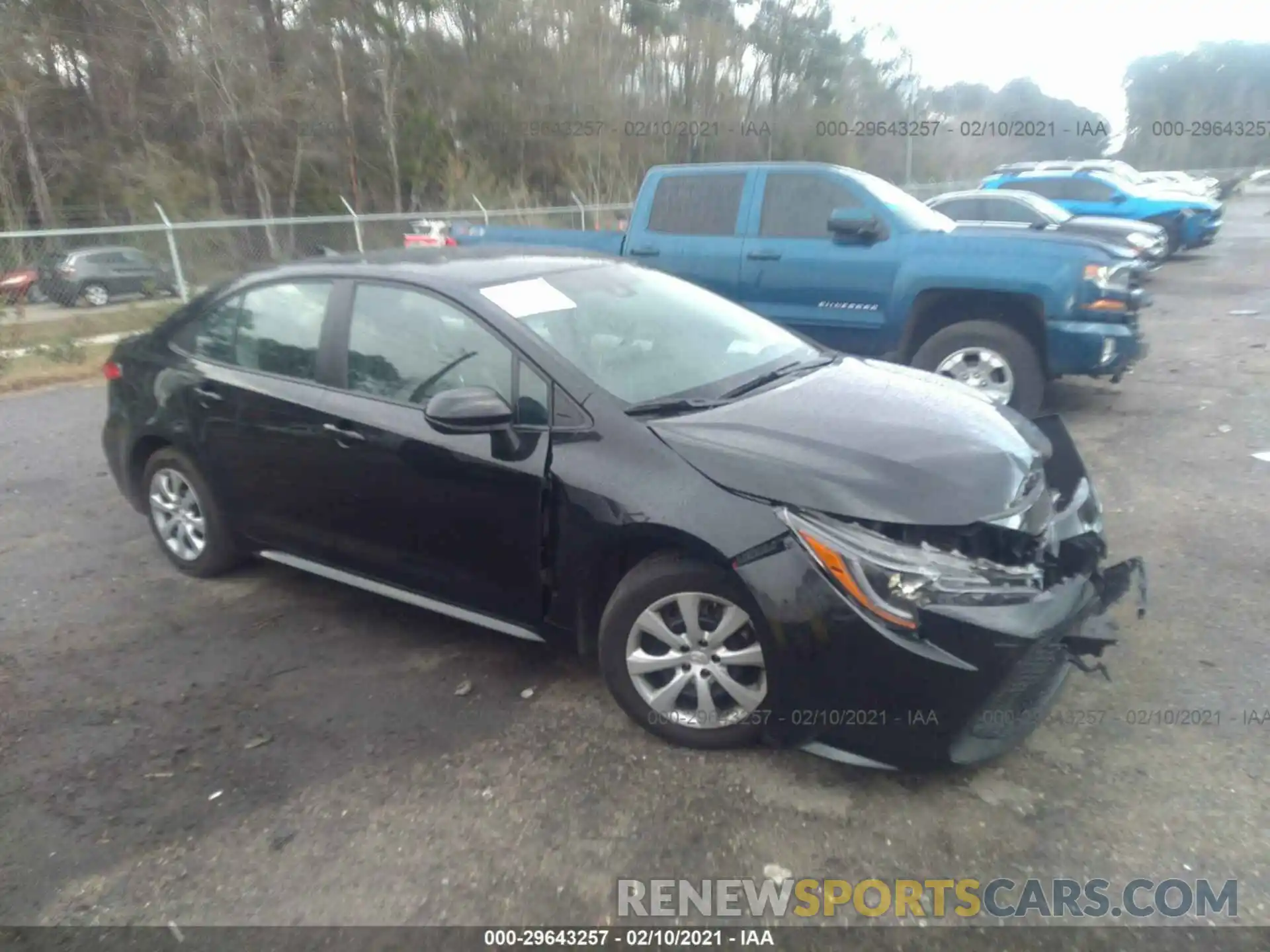 1 Photograph of a damaged car 5YFEPRAE4LP067324 TOYOTA COROLLA 2020