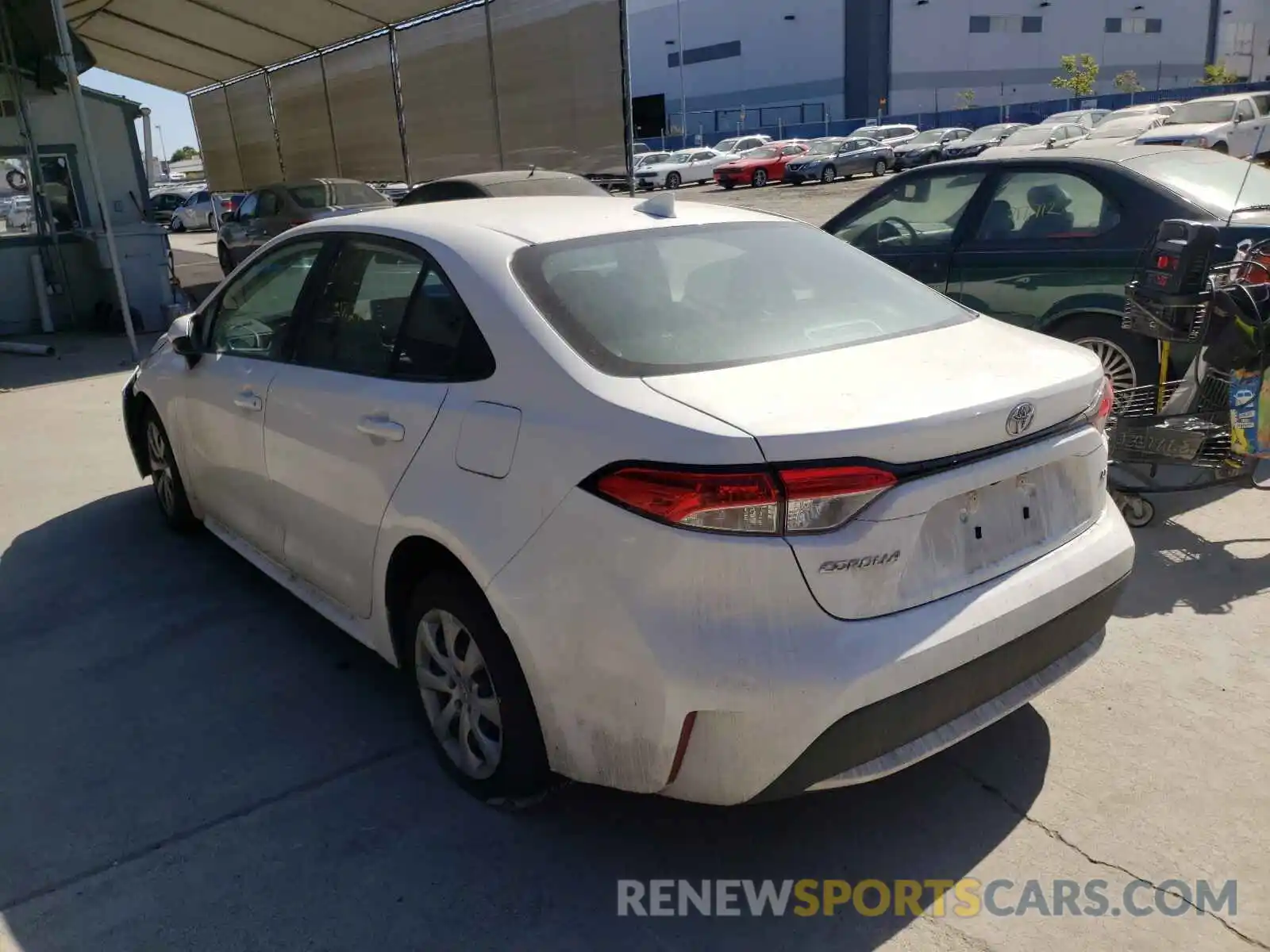 3 Photograph of a damaged car 5YFEPRAE4LP068375 TOYOTA COROLLA 2020