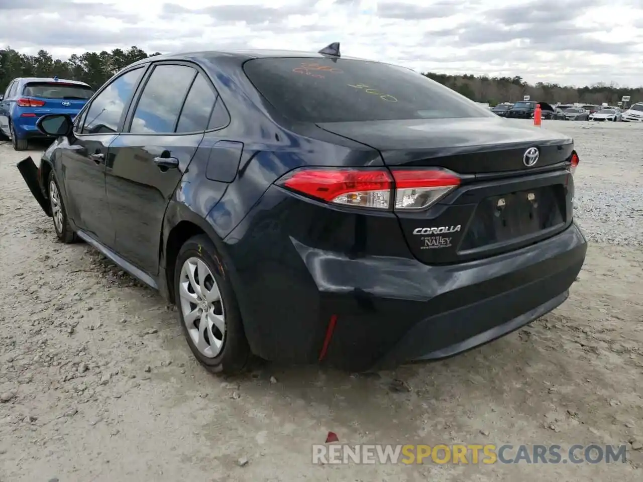 3 Photograph of a damaged car 5YFEPRAE4LP069137 TOYOTA COROLLA 2020