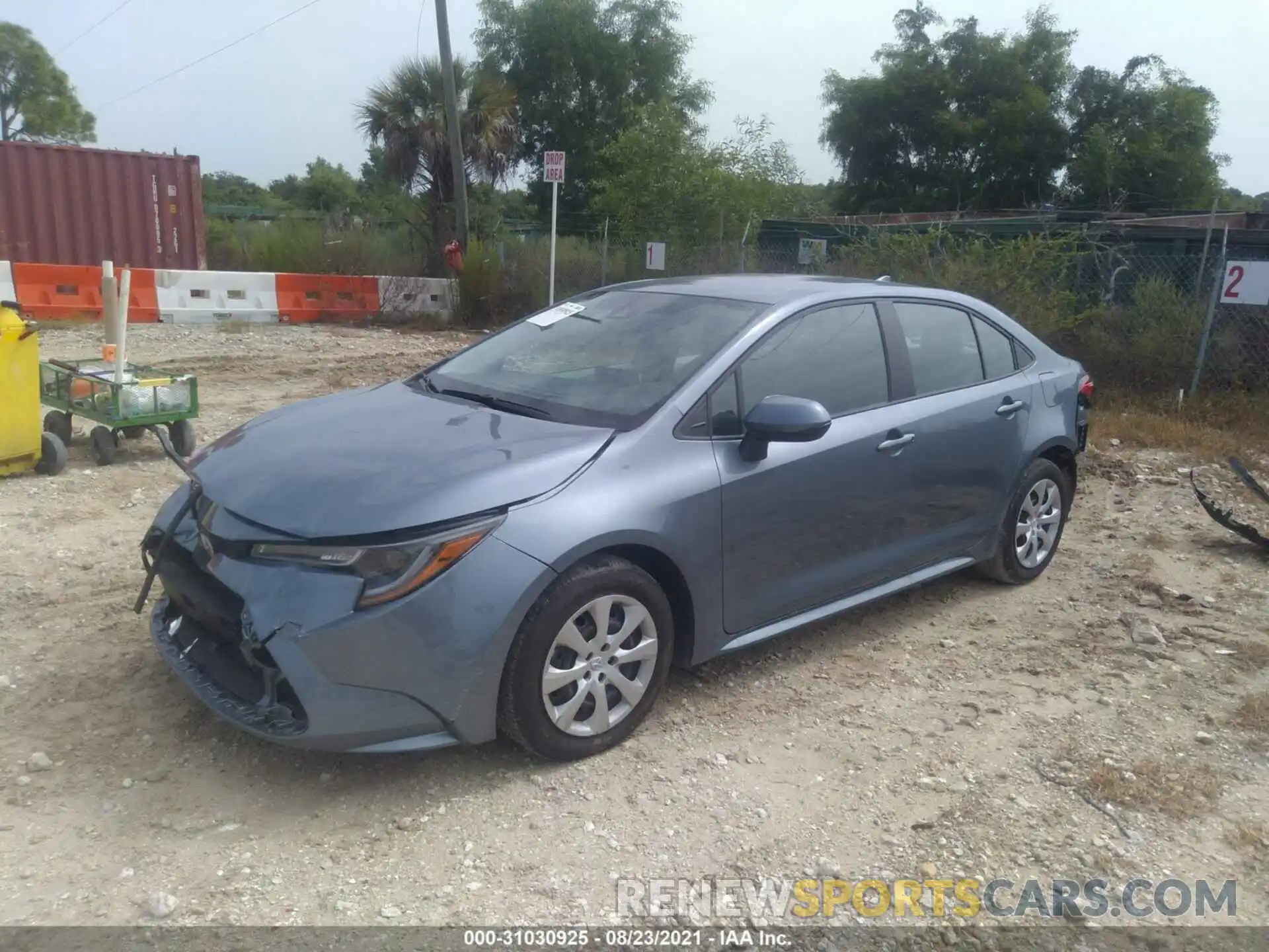 2 Photograph of a damaged car 5YFEPRAE4LP069283 TOYOTA COROLLA 2020