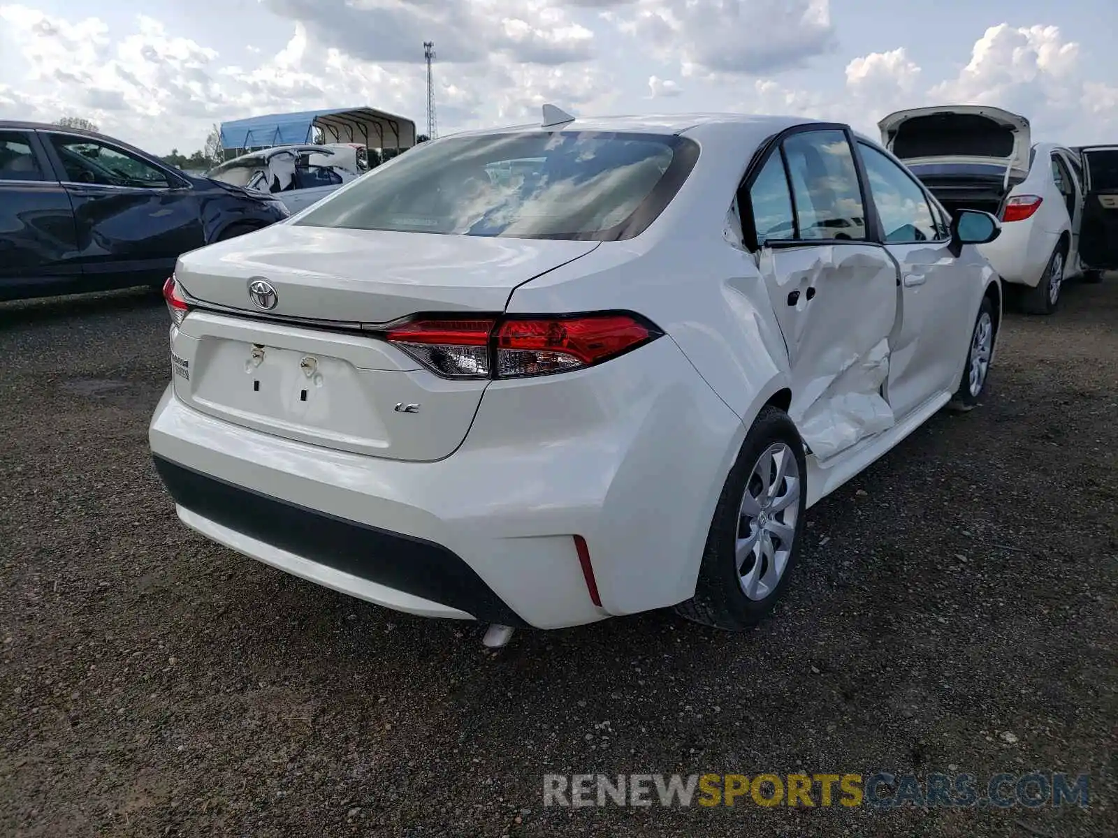 4 Photograph of a damaged car 5YFEPRAE4LP069316 TOYOTA COROLLA 2020