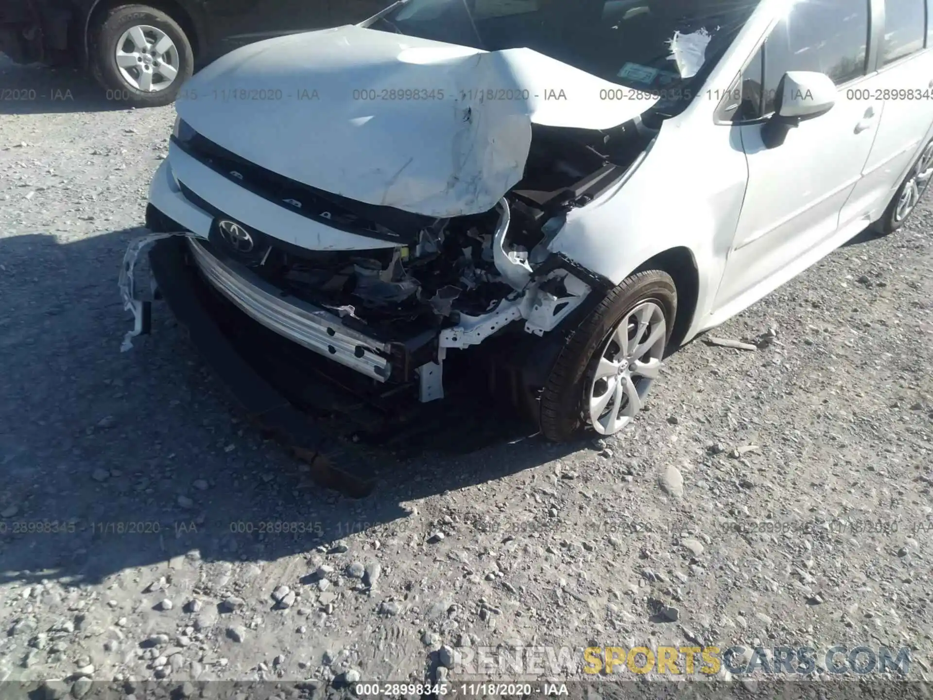 6 Photograph of a damaged car 5YFEPRAE4LP071065 TOYOTA COROLLA 2020