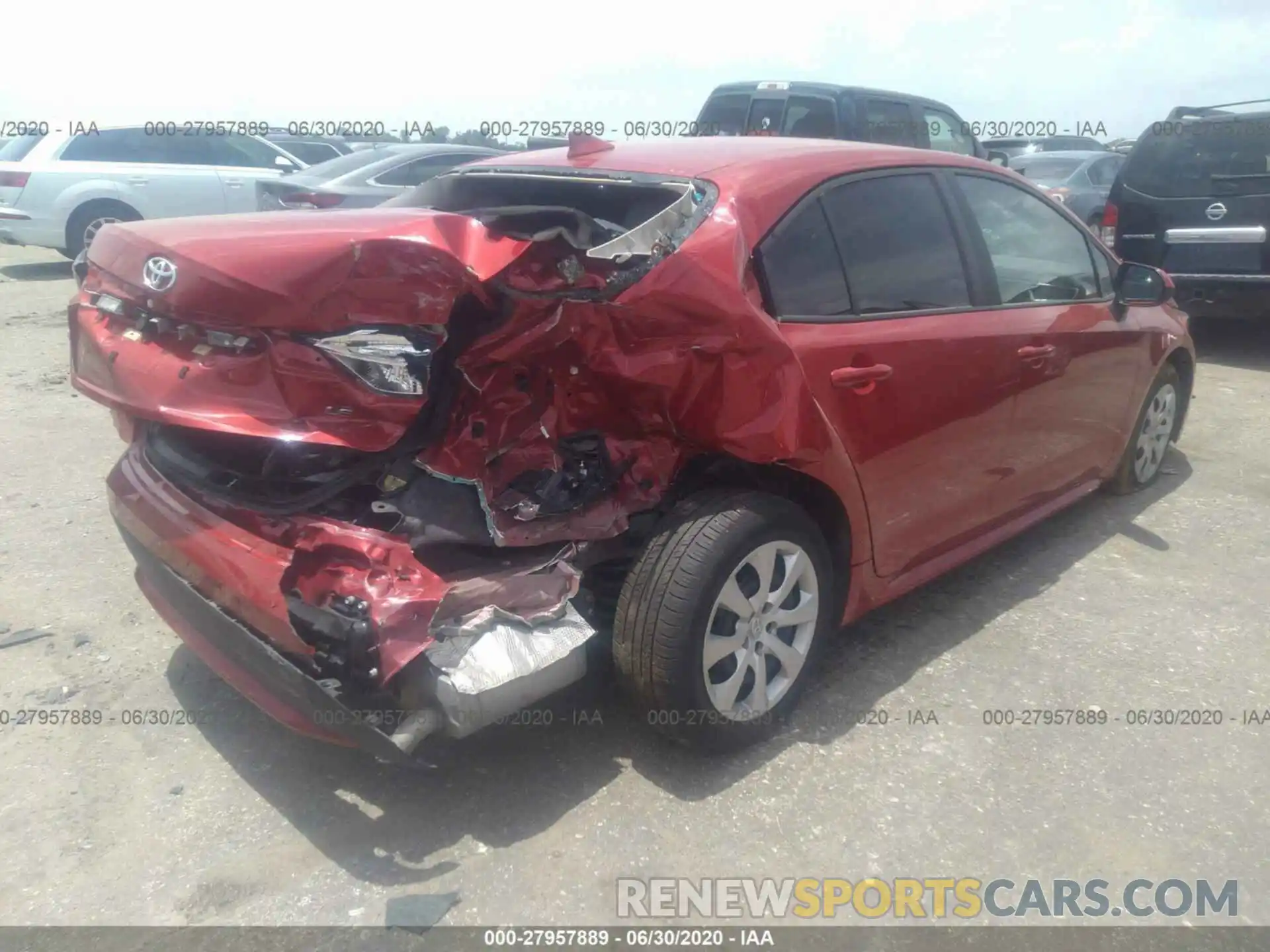 4 Photograph of a damaged car 5YFEPRAE4LP073219 TOYOTA COROLLA 2020