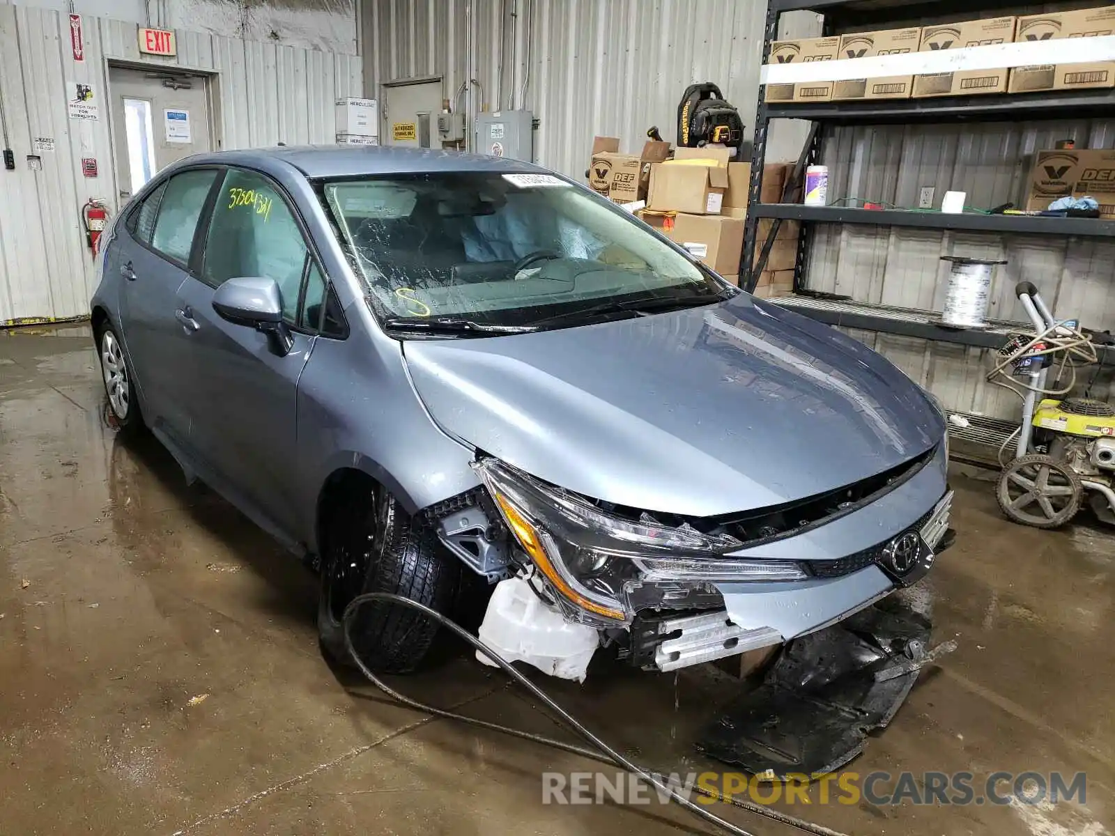 1 Photograph of a damaged car 5YFEPRAE4LP074421 TOYOTA COROLLA 2020