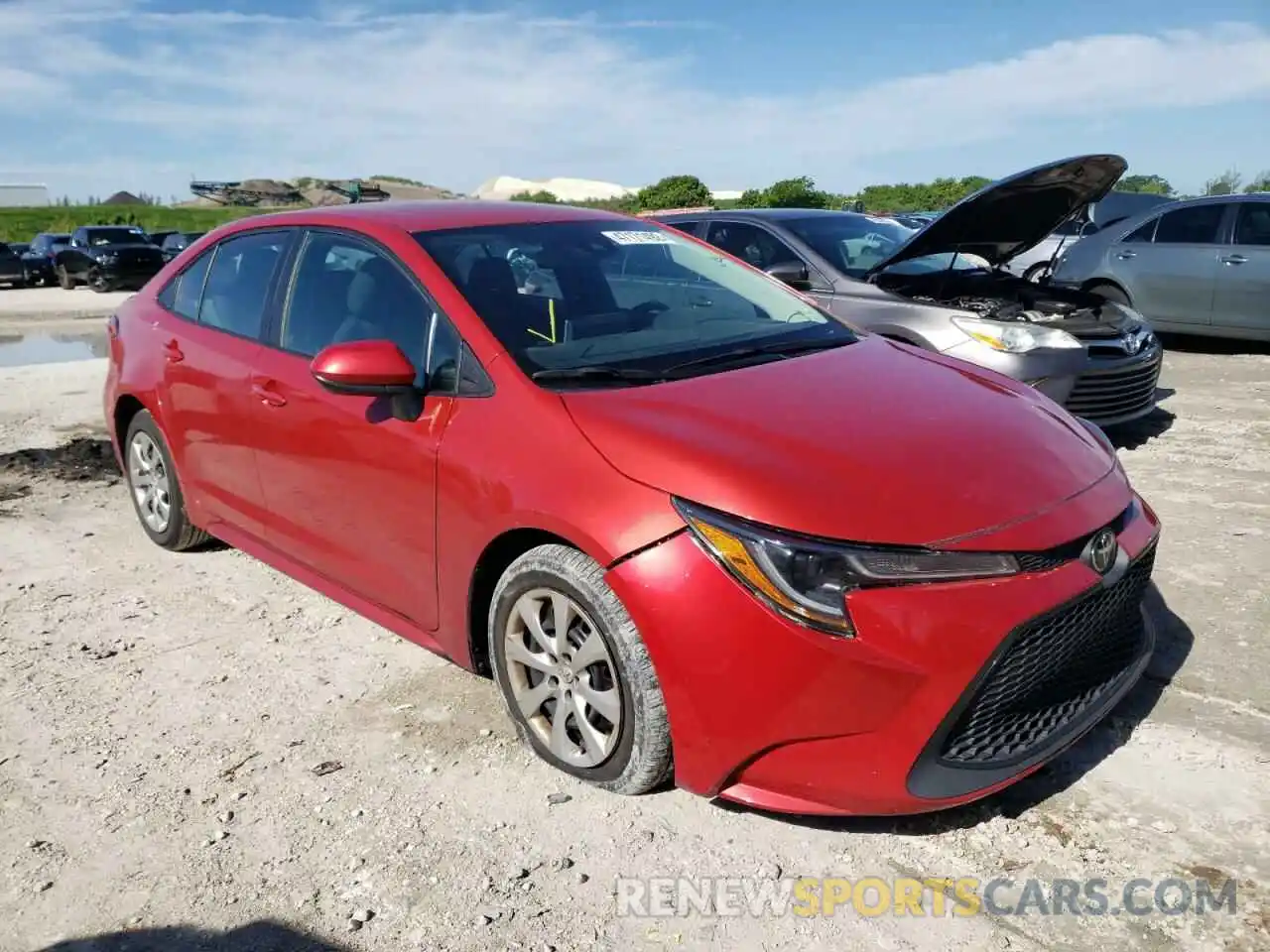 1 Photograph of a damaged car 5YFEPRAE4LP076265 TOYOTA COROLLA 2020