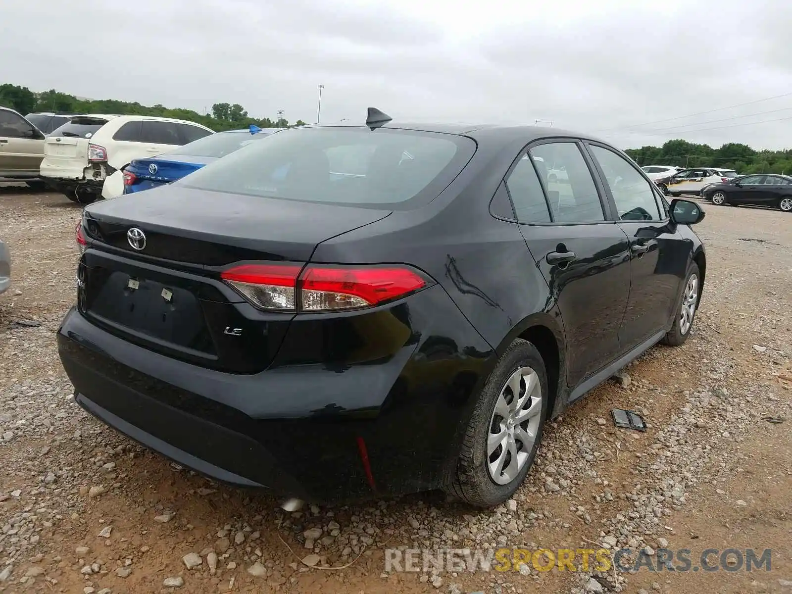 4 Photograph of a damaged car 5YFEPRAE4LP077268 TOYOTA COROLLA 2020