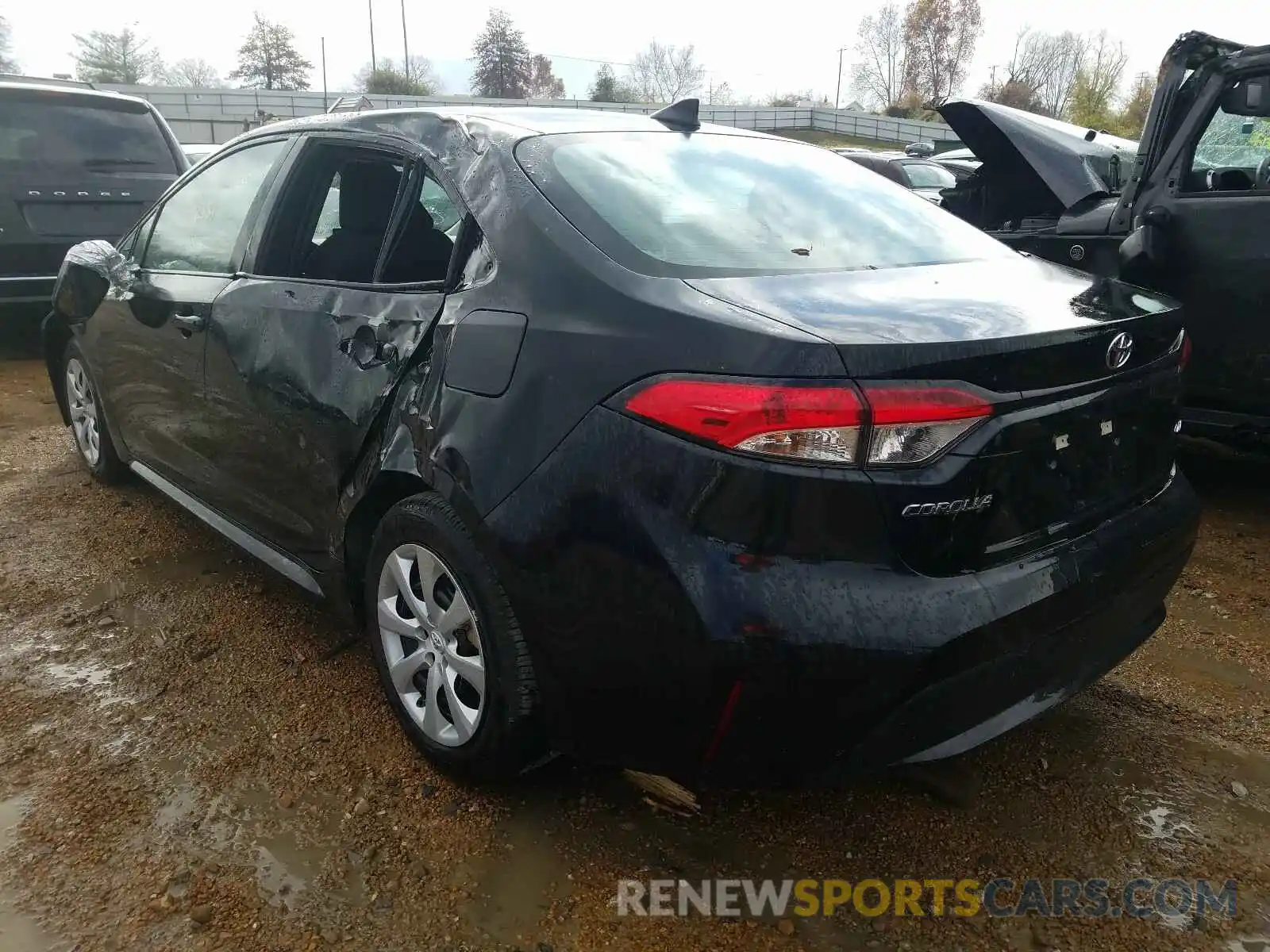 3 Photograph of a damaged car 5YFEPRAE4LP078503 TOYOTA COROLLA 2020