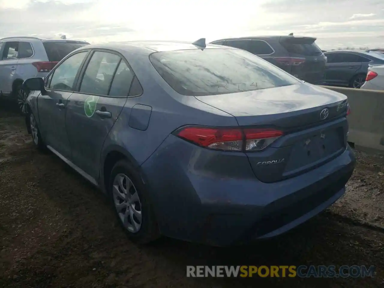 3 Photograph of a damaged car 5YFEPRAE4LP079831 TOYOTA COROLLA 2020