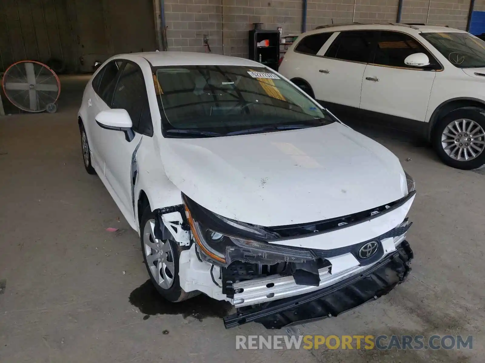 1 Photograph of a damaged car 5YFEPRAE4LP080008 TOYOTA COROLLA 2020