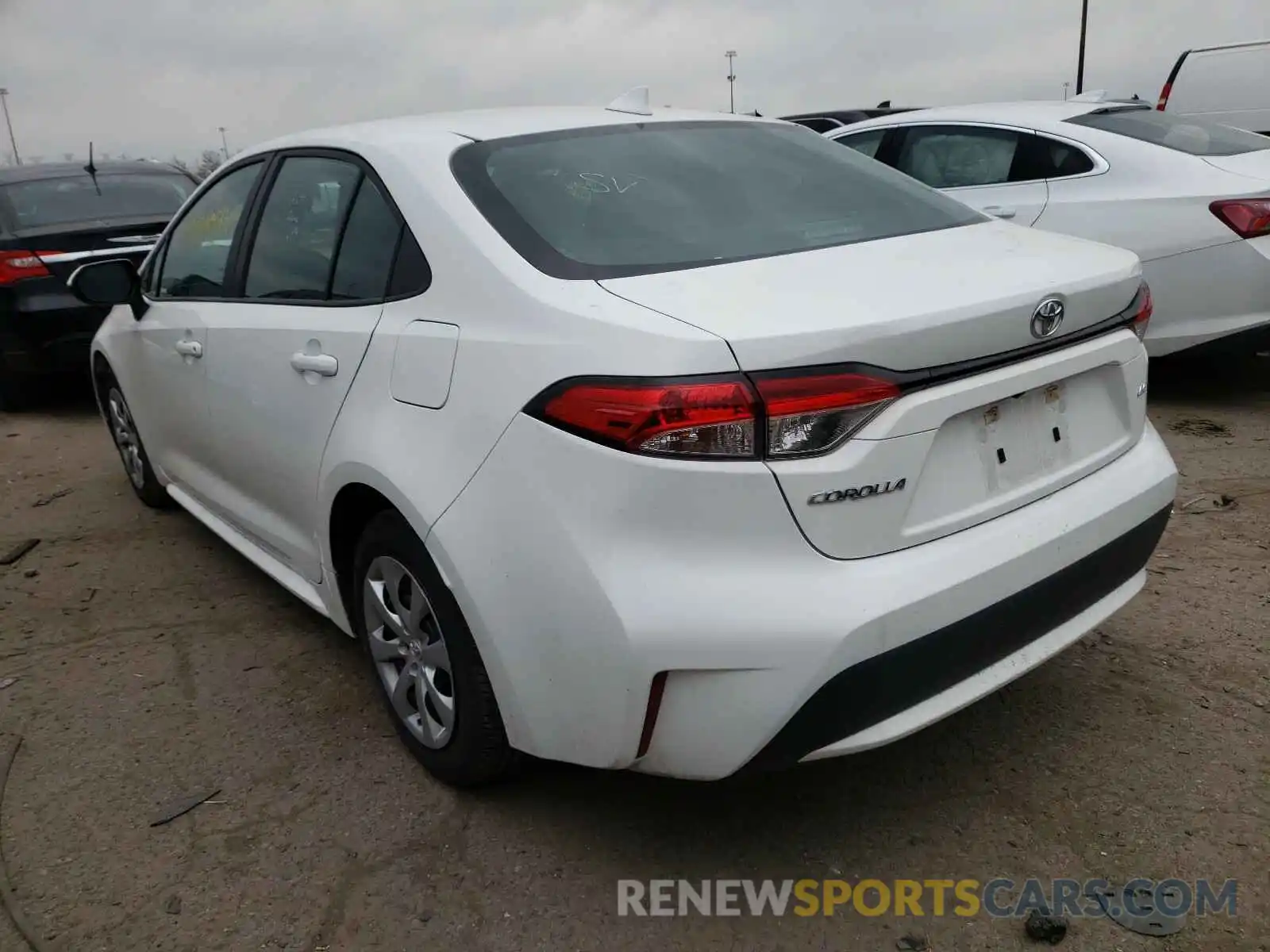 3 Photograph of a damaged car 5YFEPRAE4LP080235 TOYOTA COROLLA 2020