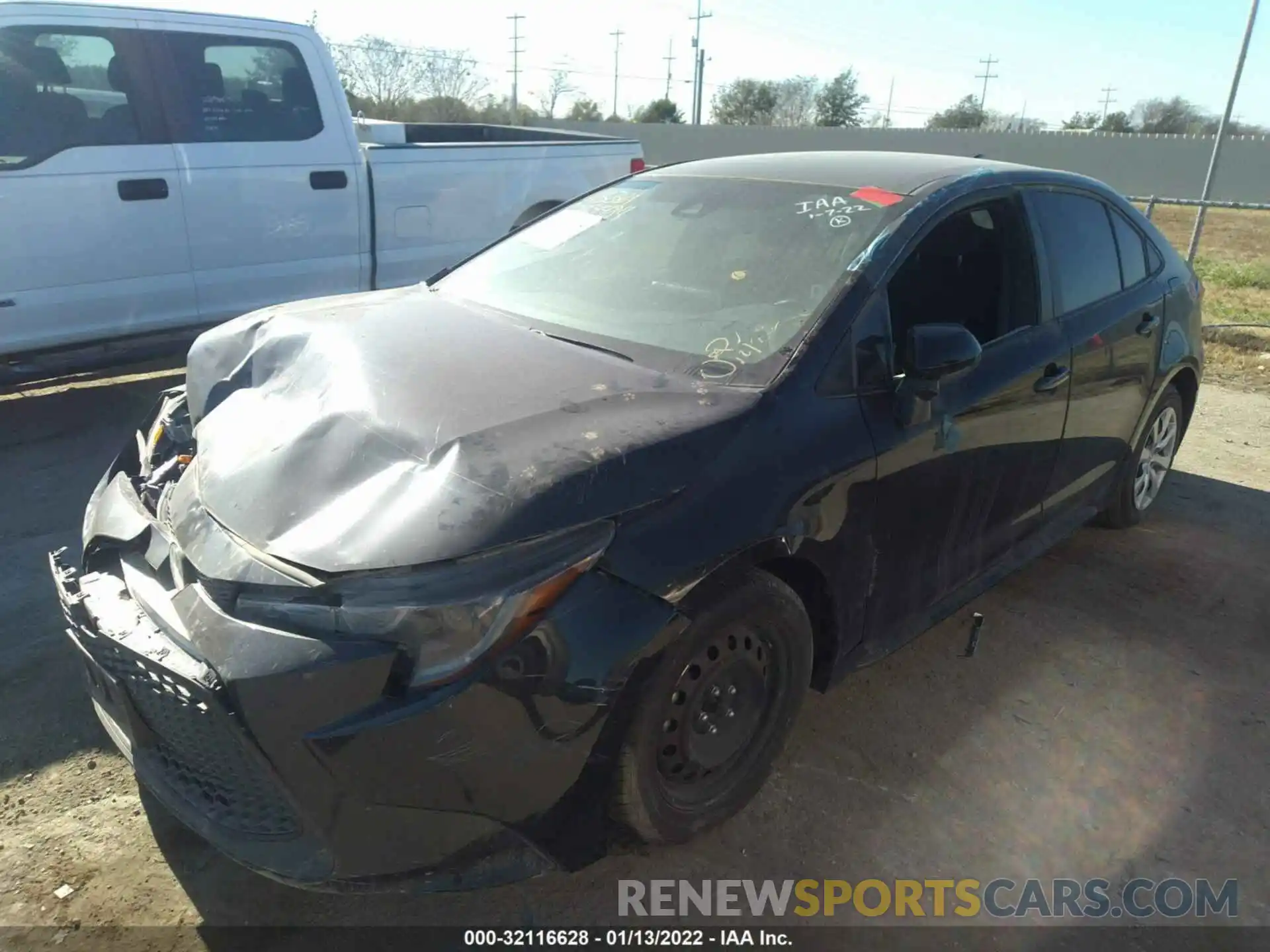 2 Photograph of a damaged car 5YFEPRAE4LP081885 TOYOTA COROLLA 2020