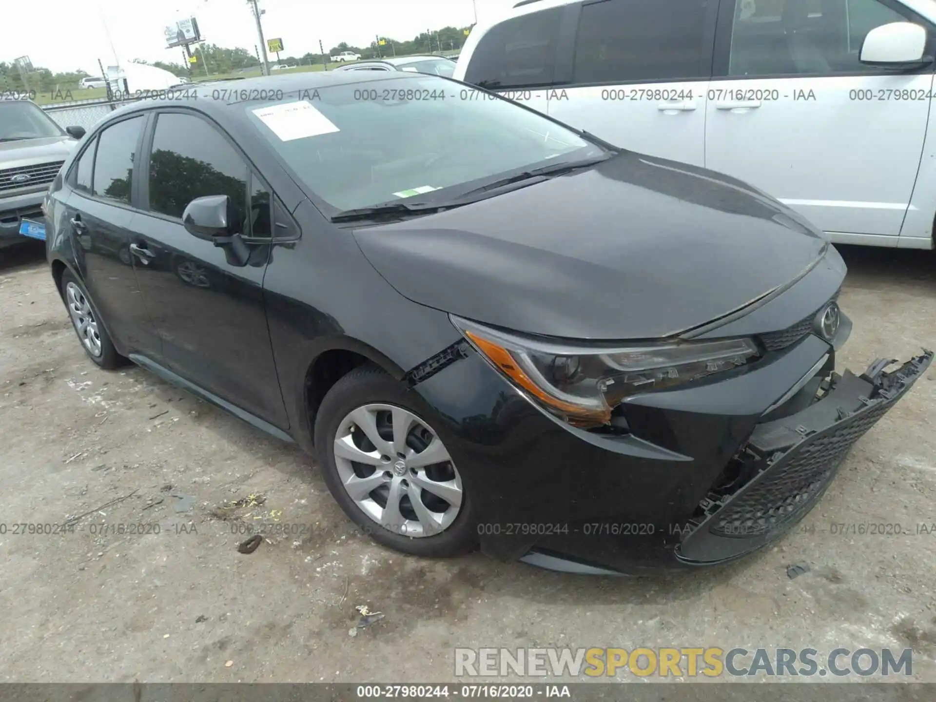 1 Photograph of a damaged car 5YFEPRAE4LP084589 TOYOTA COROLLA 2020