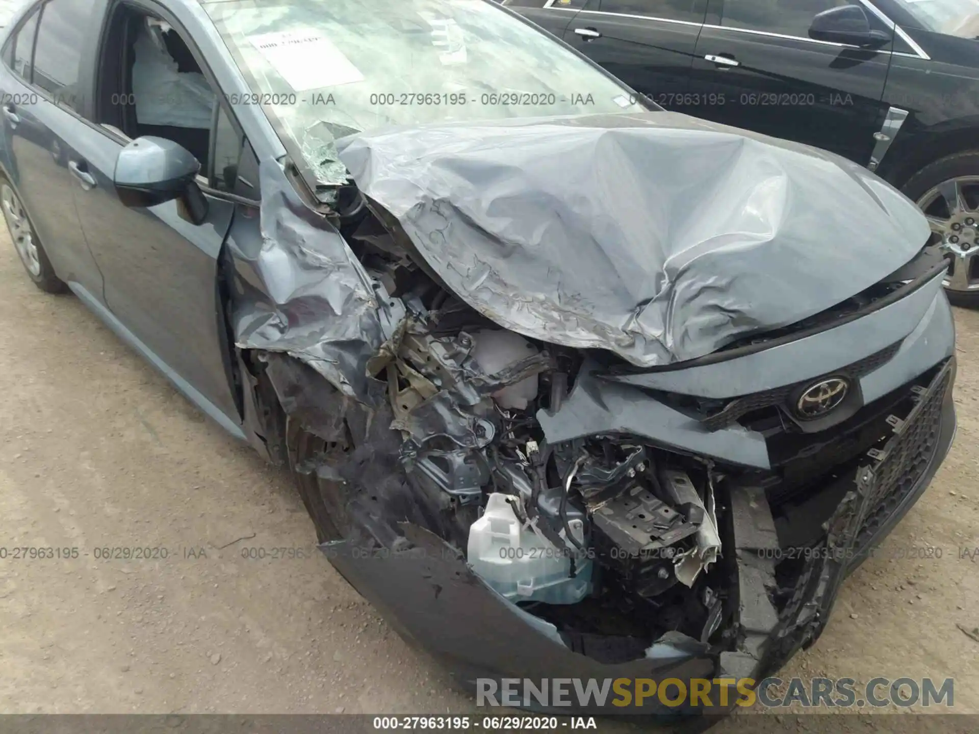 6 Photograph of a damaged car 5YFEPRAE4LP085323 TOYOTA COROLLA 2020