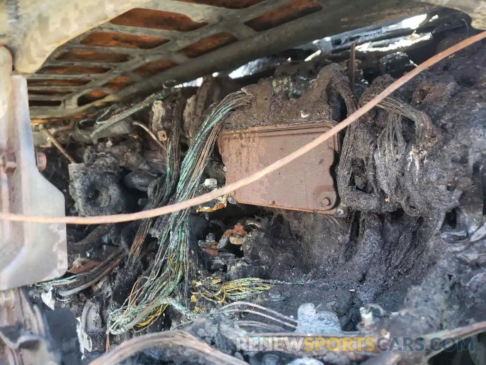7 Photograph of a damaged car 5YFEPRAE4LP085841 TOYOTA COROLLA 2020