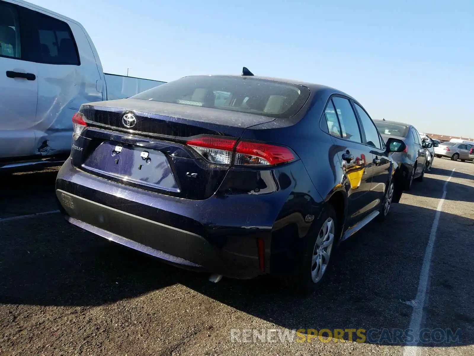 4 Photograph of a damaged car 5YFEPRAE4LP085970 TOYOTA COROLLA 2020