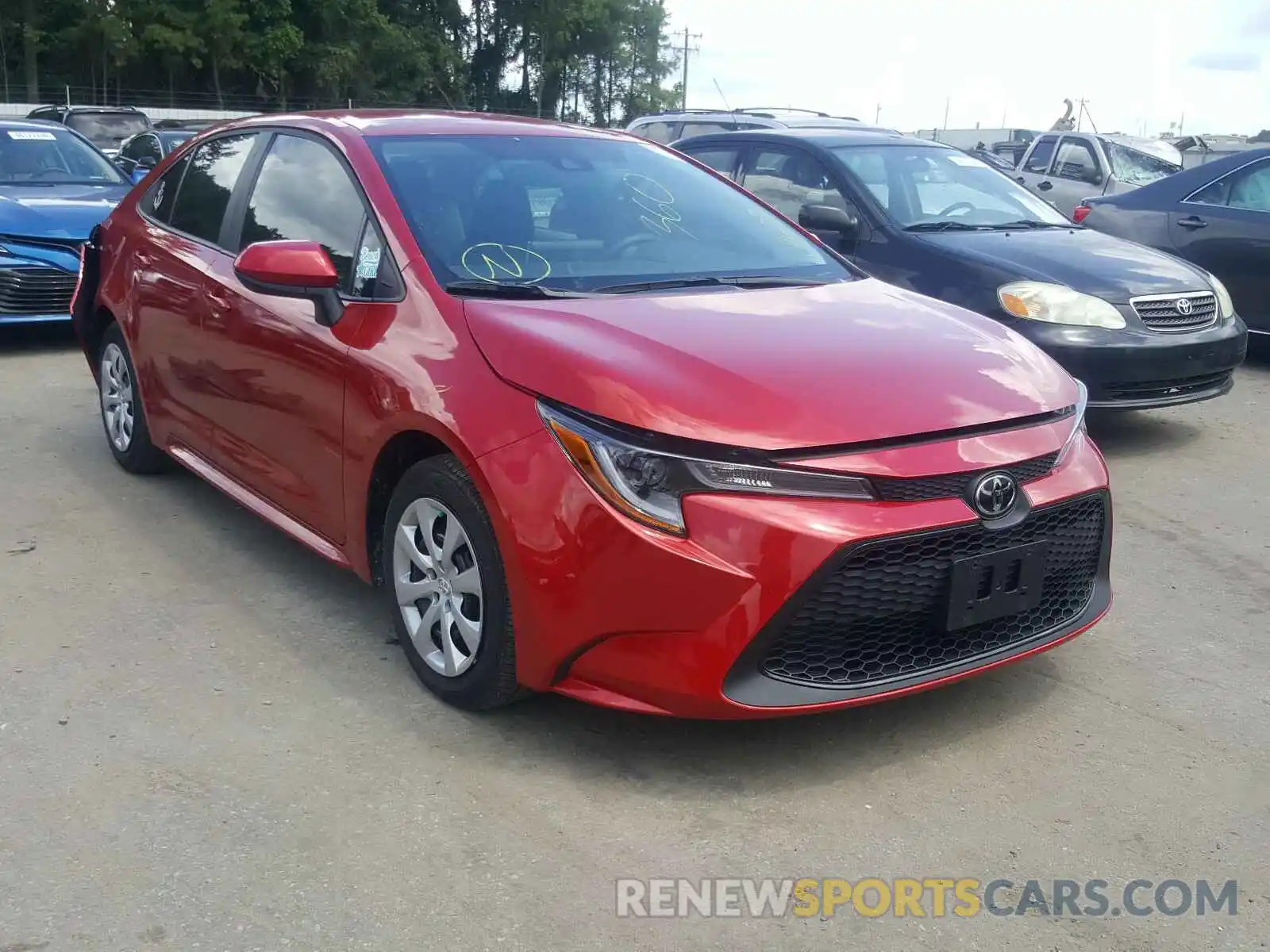 1 Photograph of a damaged car 5YFEPRAE4LP086021 TOYOTA COROLLA 2020