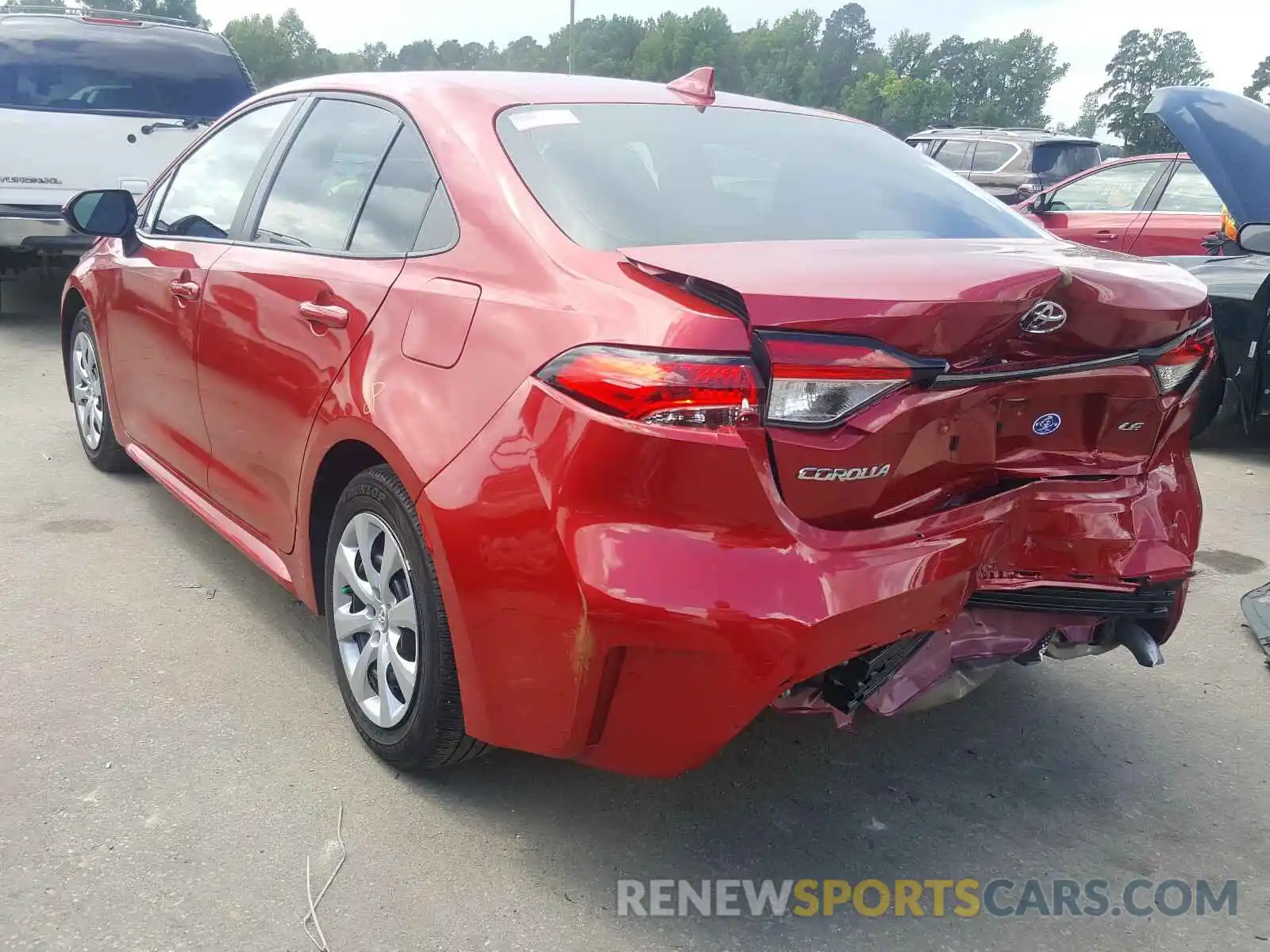 3 Photograph of a damaged car 5YFEPRAE4LP086021 TOYOTA COROLLA 2020