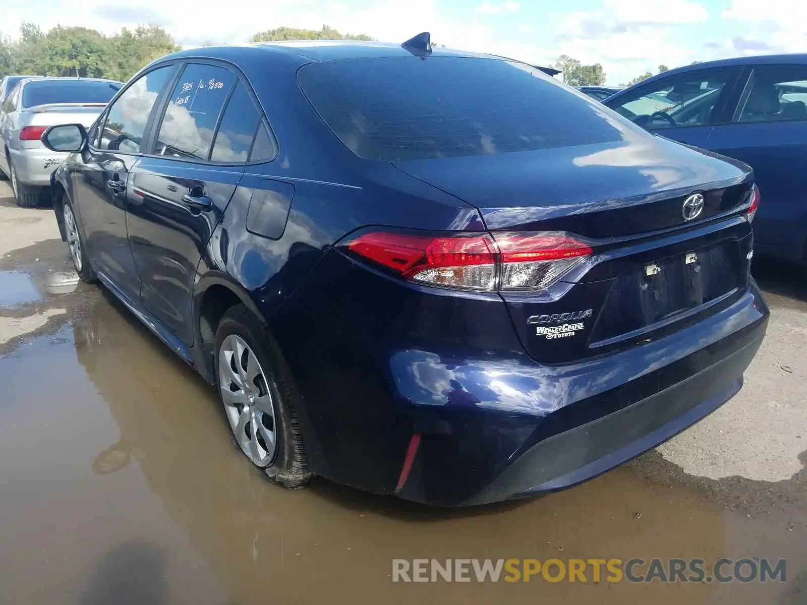 3 Photograph of a damaged car 5YFEPRAE4LP086116 TOYOTA COROLLA 2020