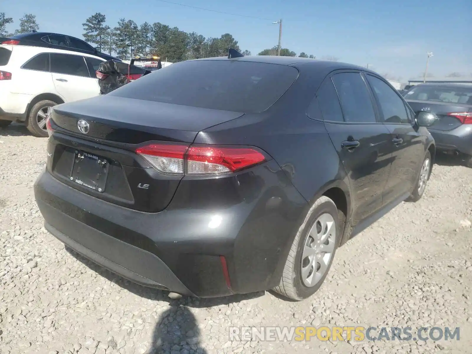 4 Photograph of a damaged car 5YFEPRAE4LP086133 TOYOTA COROLLA 2020