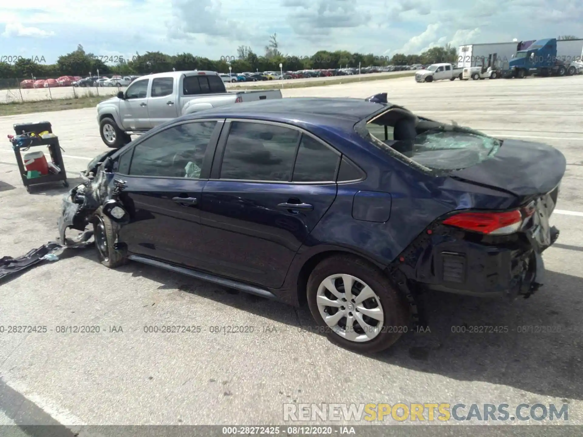 3 Photograph of a damaged car 5YFEPRAE4LP087251 TOYOTA COROLLA 2020