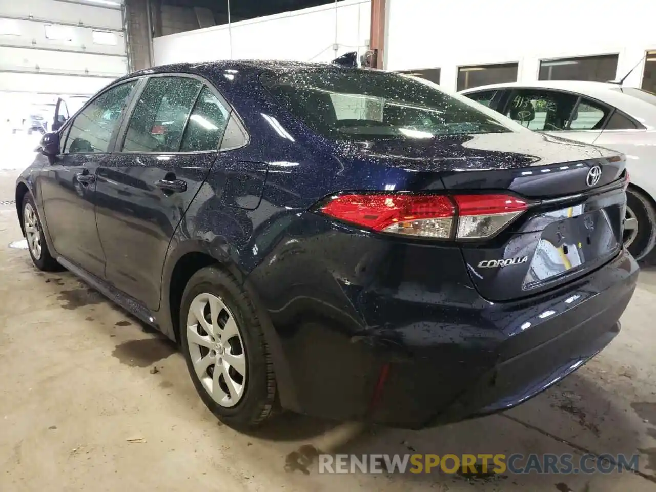 3 Photograph of a damaged car 5YFEPRAE4LP087640 TOYOTA COROLLA 2020