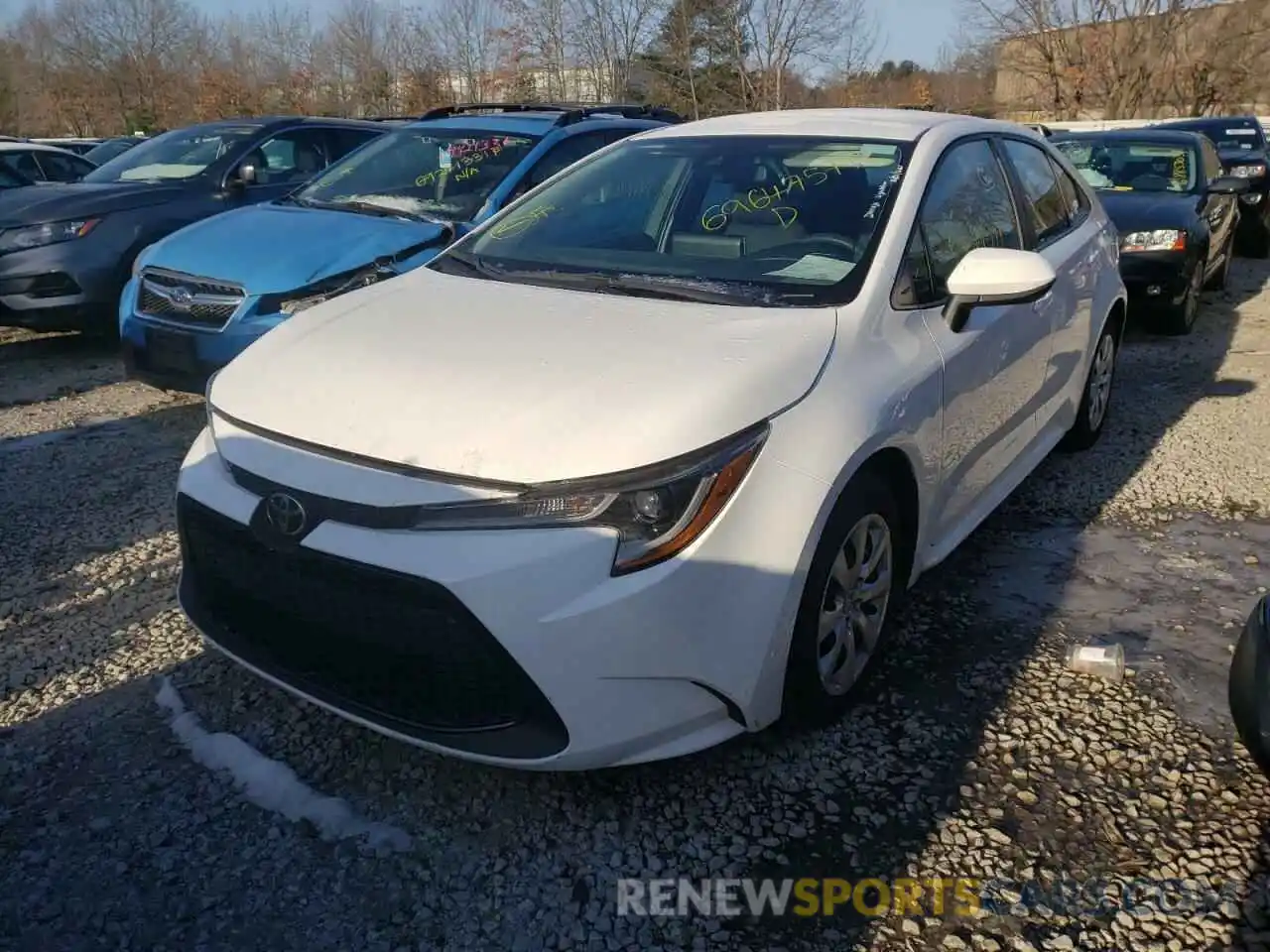 2 Photograph of a damaged car 5YFEPRAE4LP088478 TOYOTA COROLLA 2020