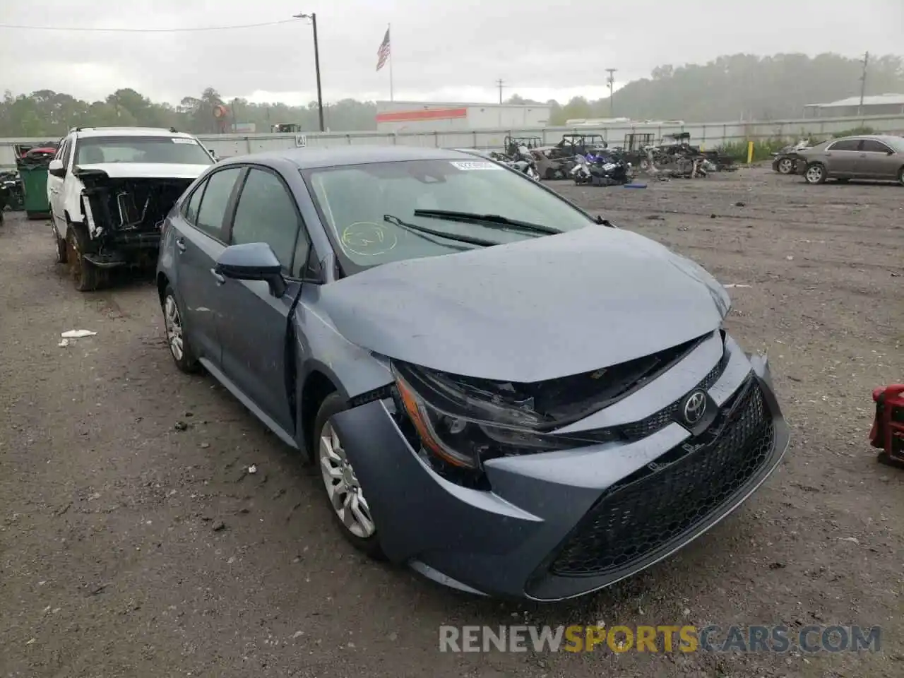 1 Photograph of a damaged car 5YFEPRAE4LP088593 TOYOTA COROLLA 2020