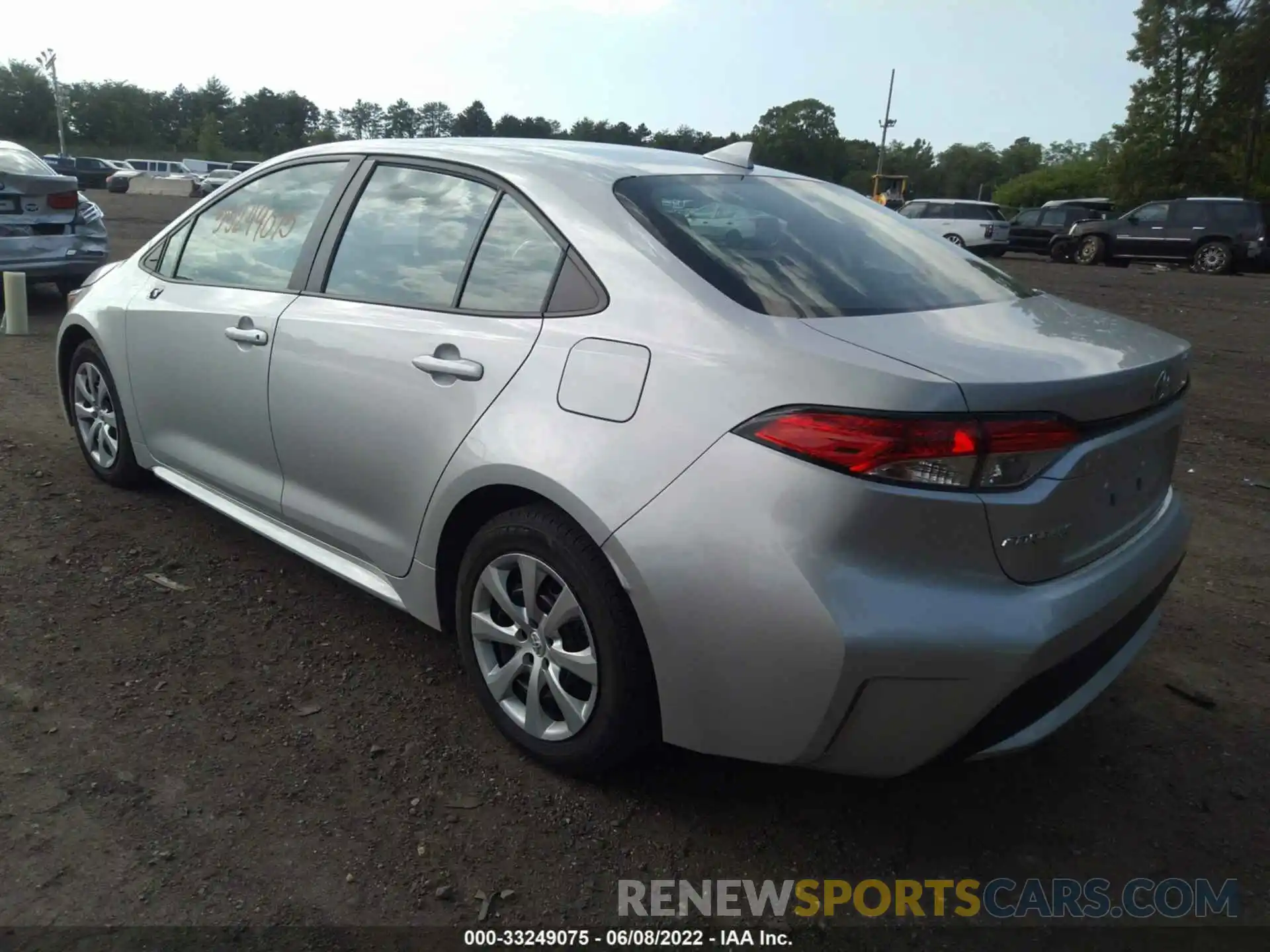 3 Photograph of a damaged car 5YFEPRAE4LP089758 TOYOTA COROLLA 2020