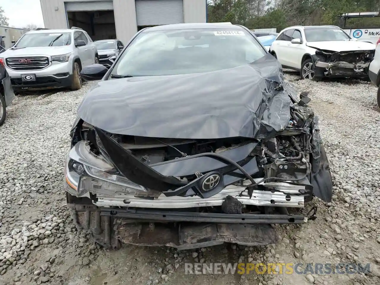 5 Photograph of a damaged car 5YFEPRAE4LP090635 TOYOTA COROLLA 2020