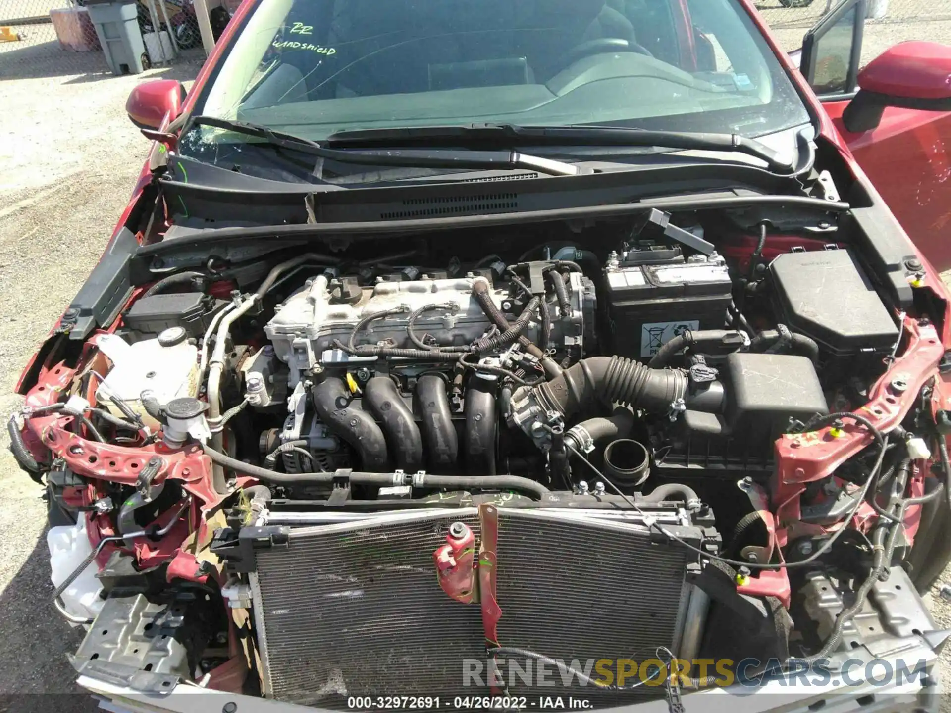 10 Photograph of a damaged car 5YFEPRAE4LP090716 TOYOTA COROLLA 2020