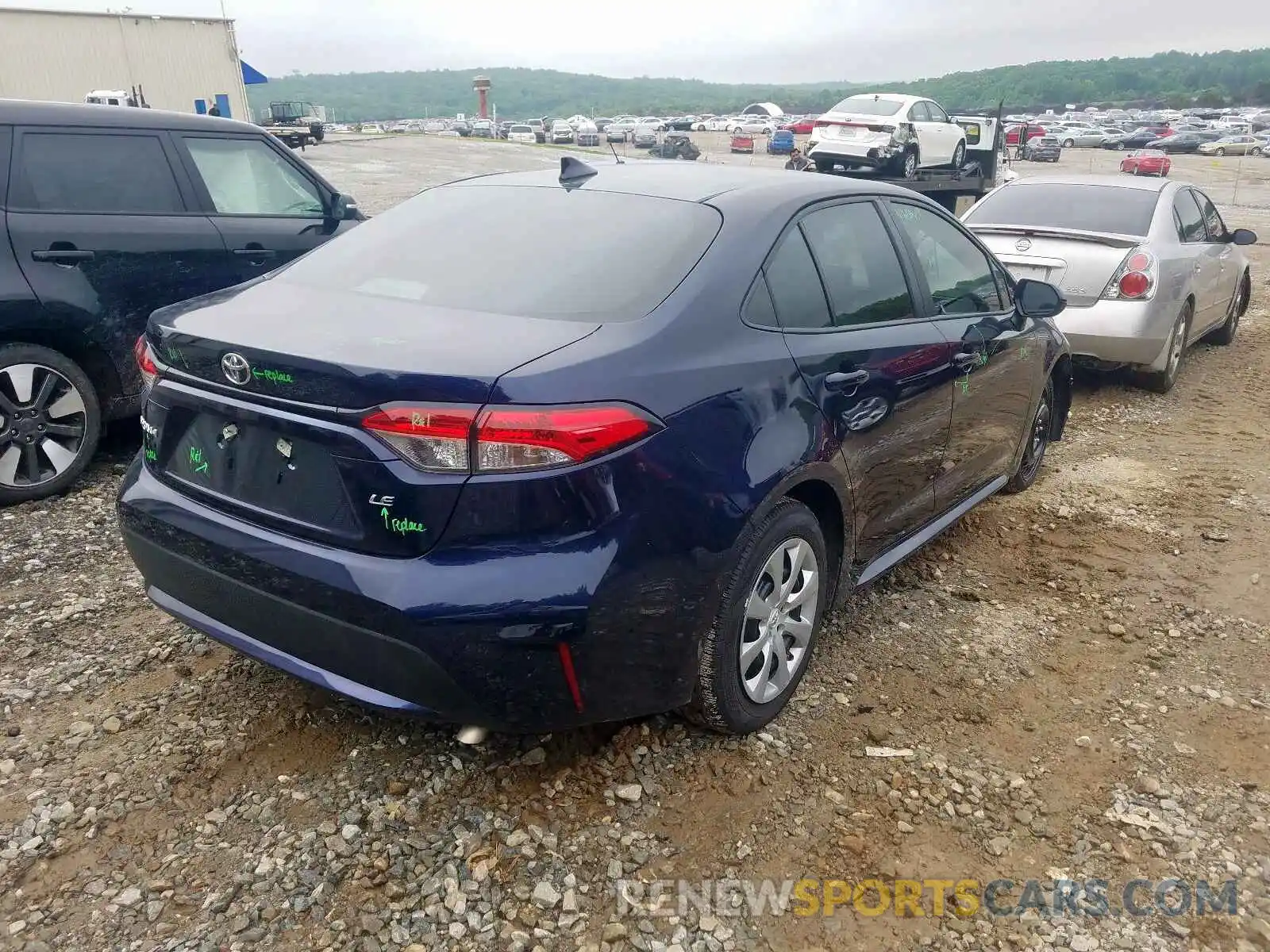 3 Photograph of a damaged car 5YFEPRAE4LP090750 TOYOTA COROLLA 2020