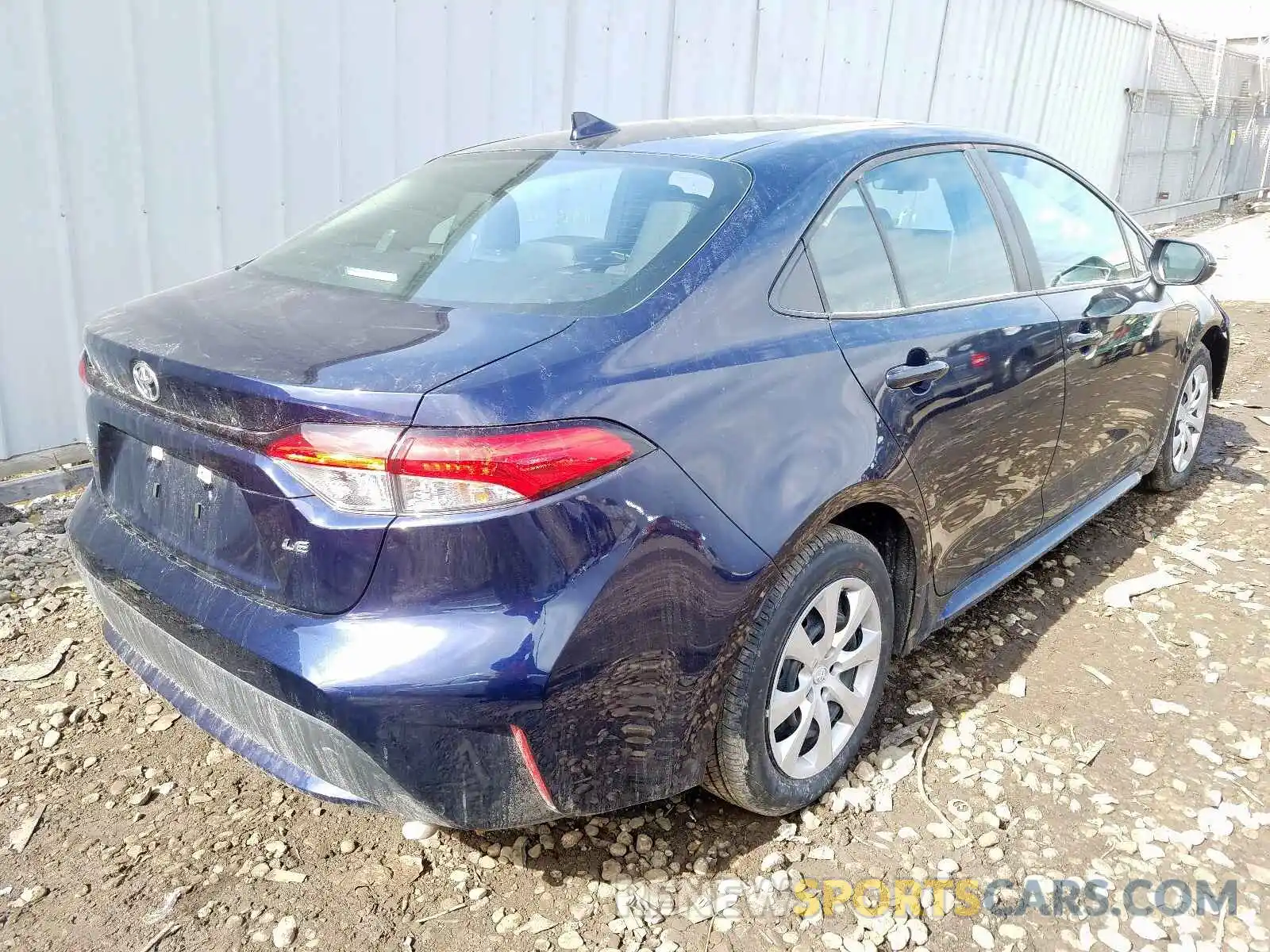 4 Photograph of a damaged car 5YFEPRAE4LP091171 TOYOTA COROLLA 2020