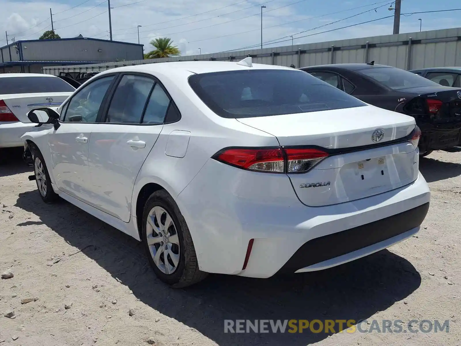 3 Photograph of a damaged car 5YFEPRAE4LP091235 TOYOTA COROLLA 2020