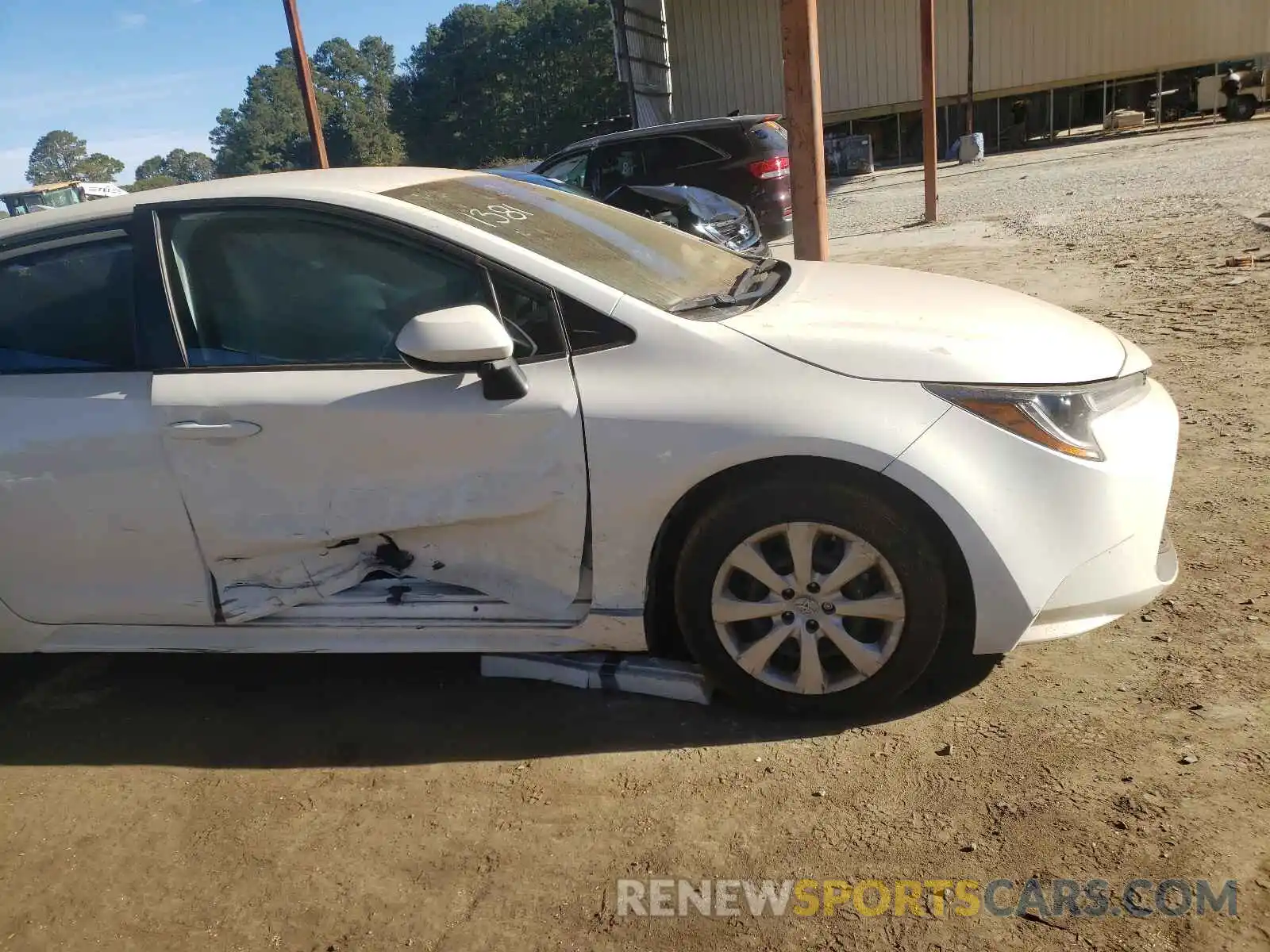 9 Photograph of a damaged car 5YFEPRAE4LP091381 TOYOTA COROLLA 2020