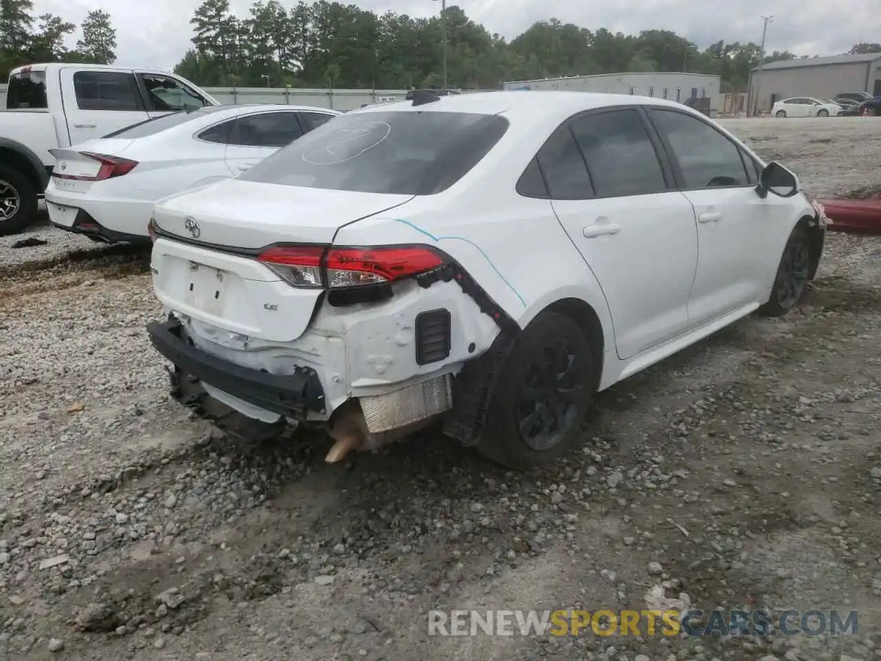 4 Photograph of a damaged car 5YFEPRAE4LP091848 TOYOTA COROLLA 2020