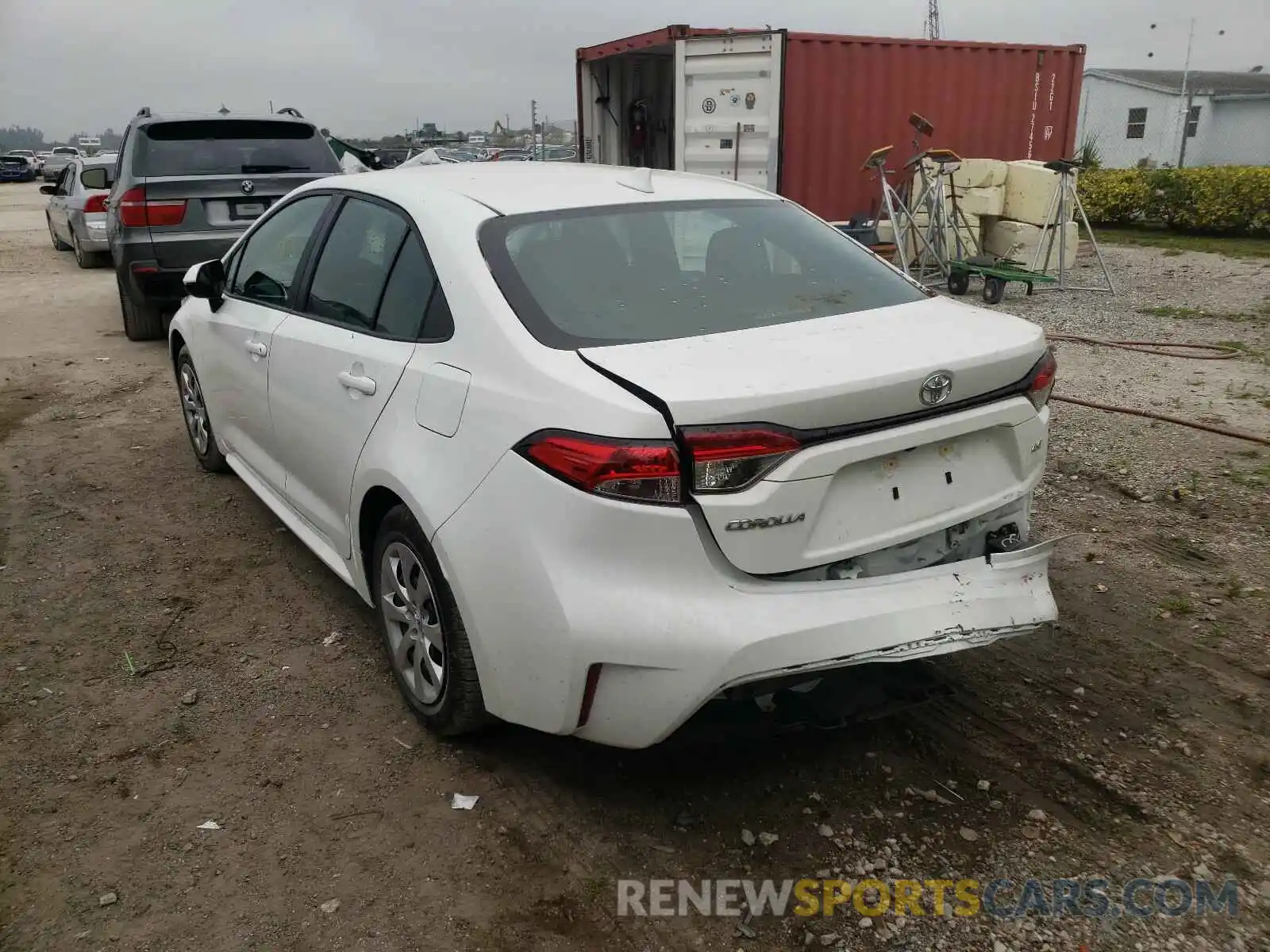 3 Photograph of a damaged car 5YFEPRAE4LP093440 TOYOTA COROLLA 2020