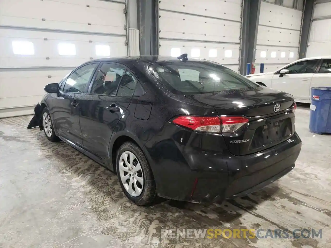 3 Photograph of a damaged car 5YFEPRAE4LP093793 TOYOTA COROLLA 2020