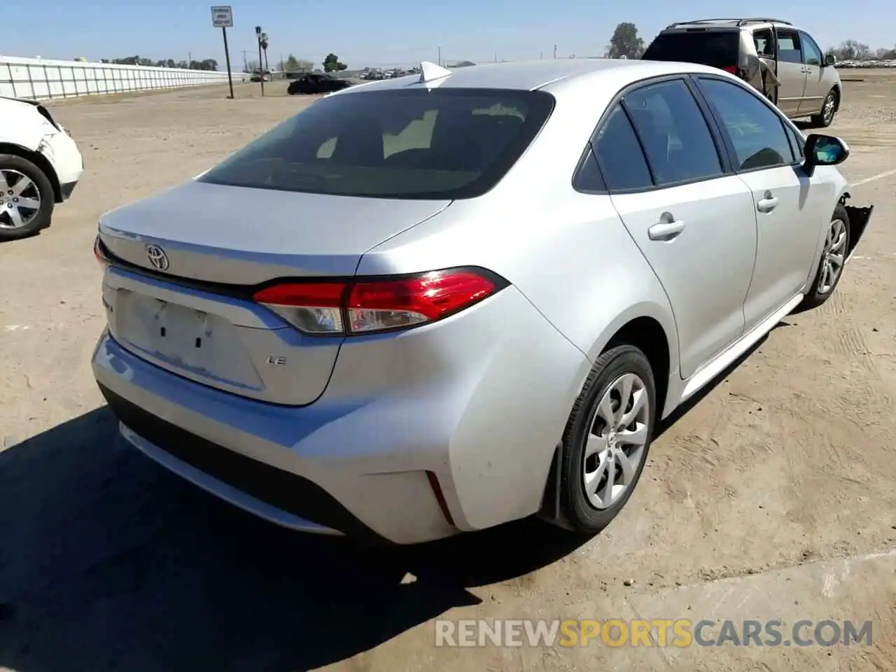 4 Photograph of a damaged car 5YFEPRAE4LP095155 TOYOTA COROLLA 2020